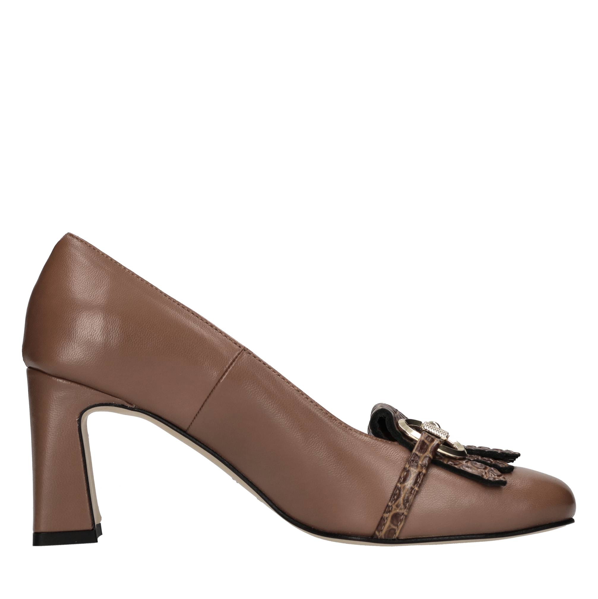 Andrea Pinto Lage schoenen Bruin