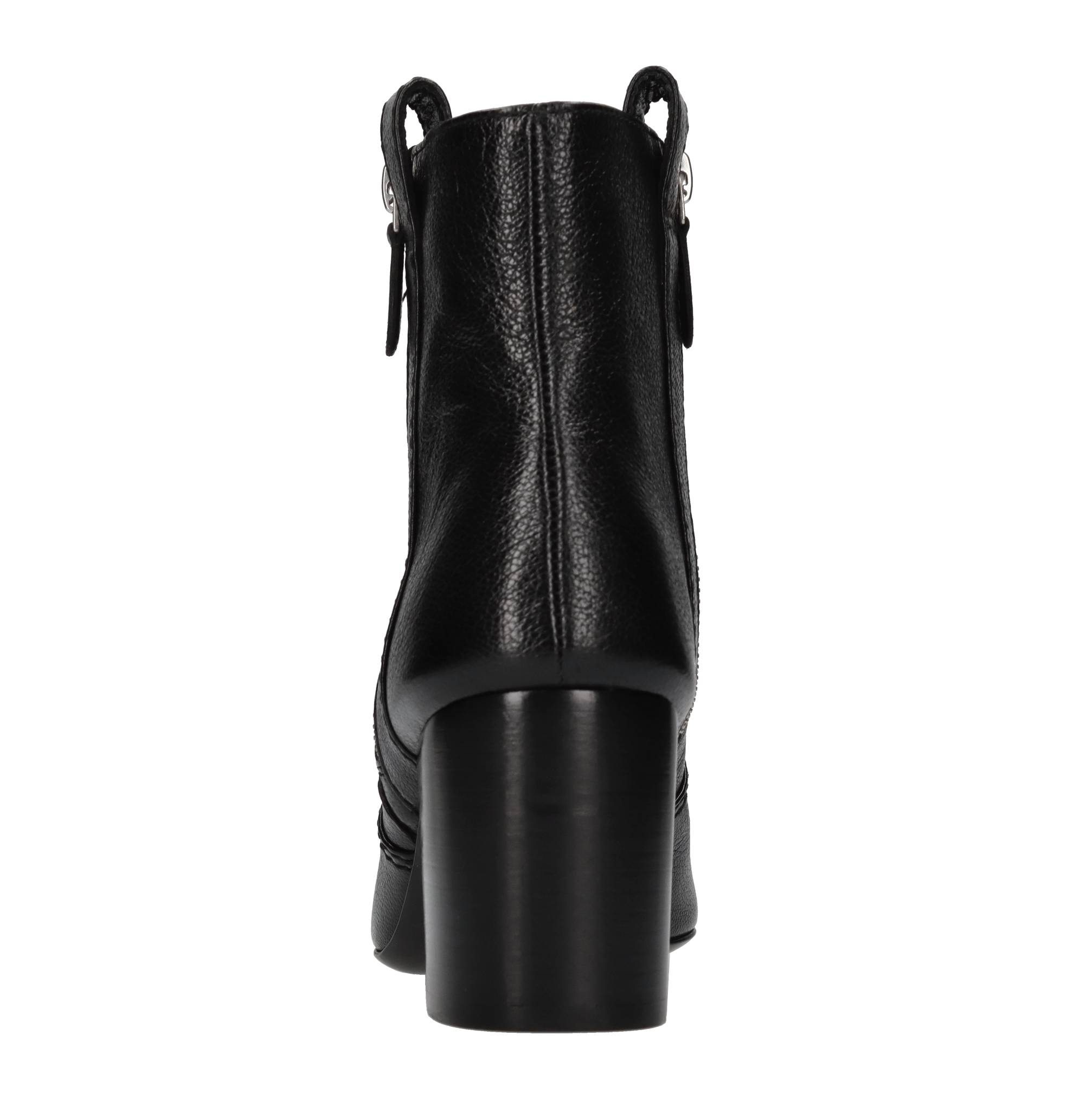 Laurence Decade Bottes noires