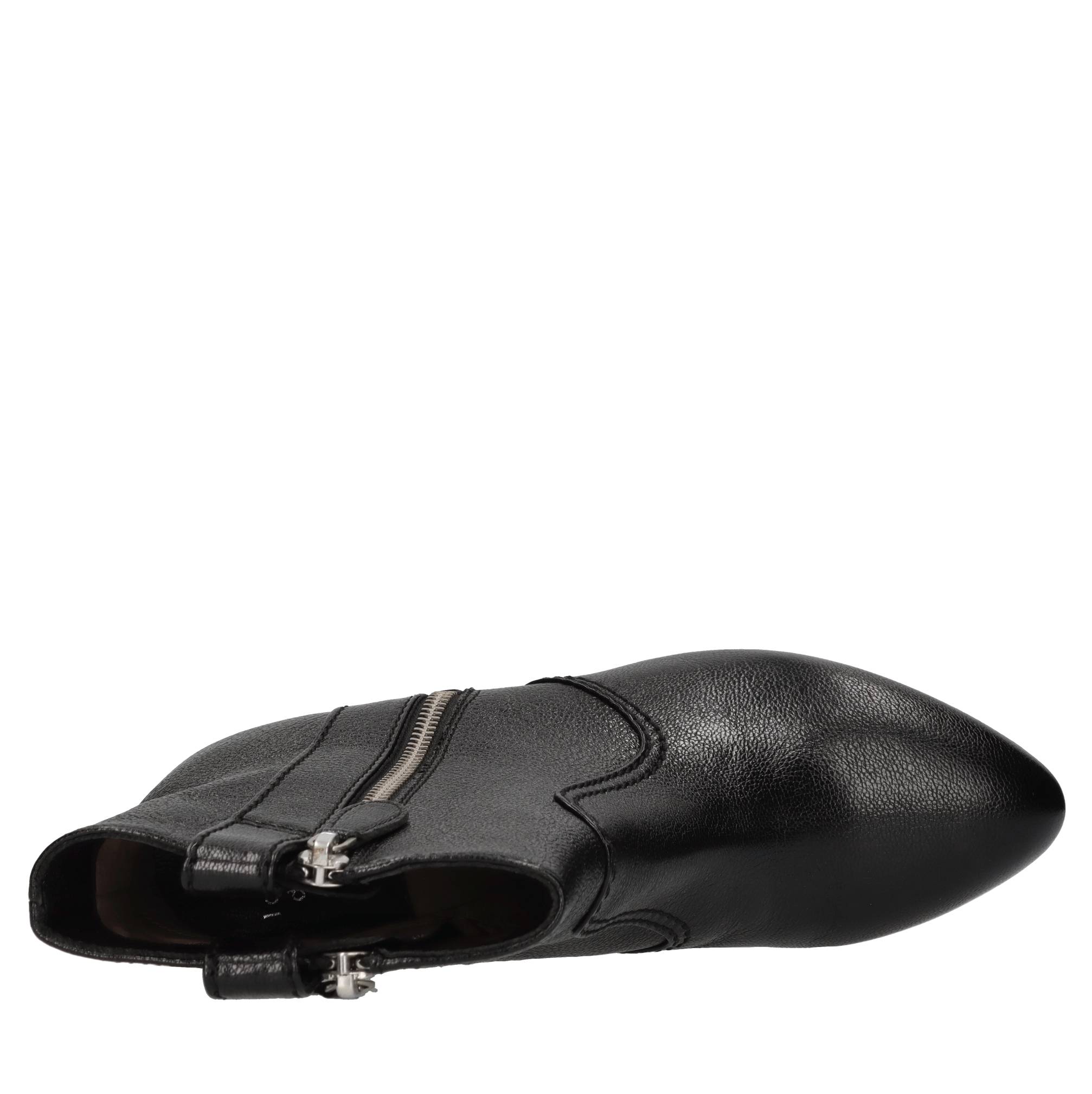 Laurence Decade Bottes noires