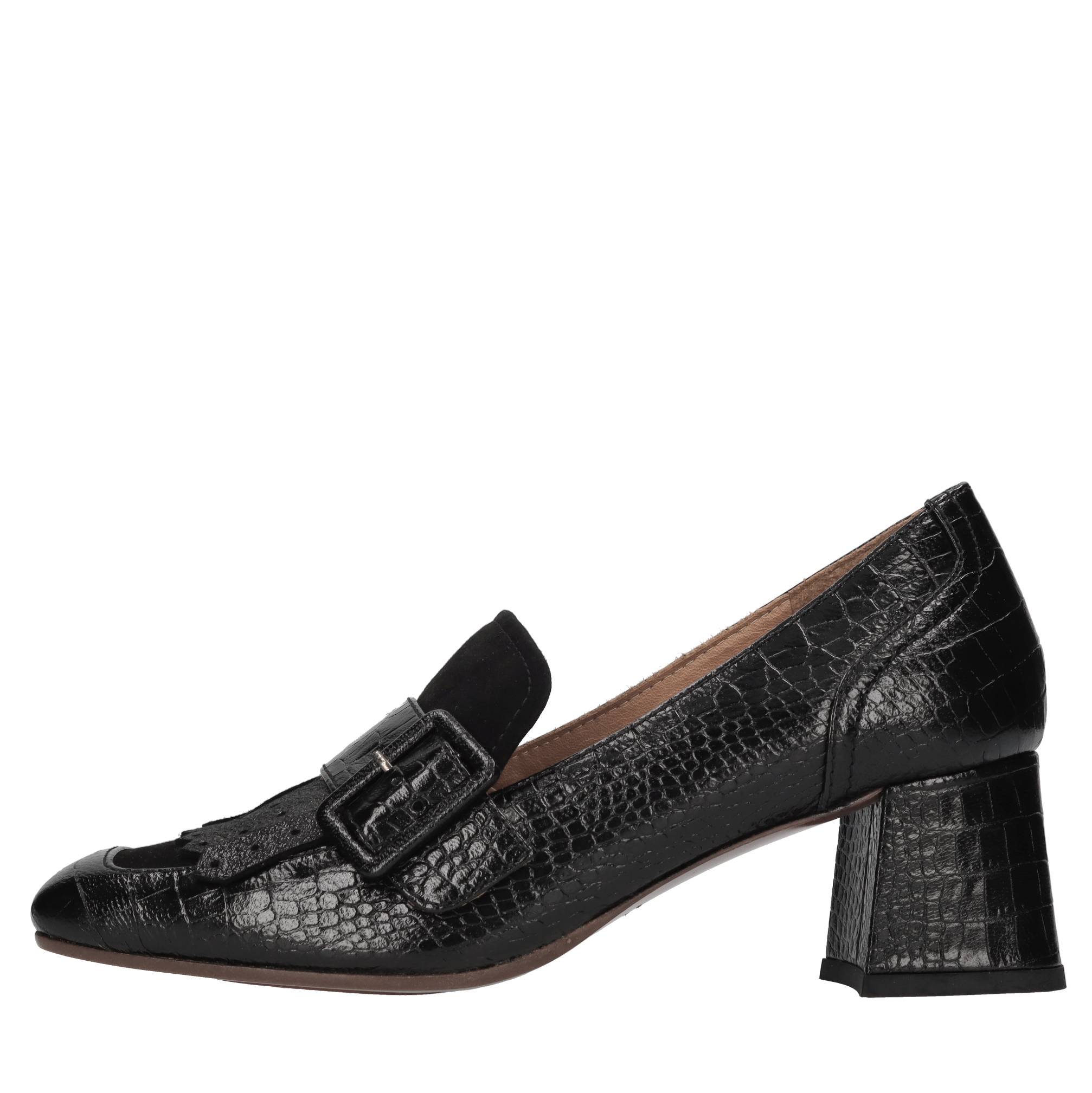 Chie Mihara Scarpe basse Nero