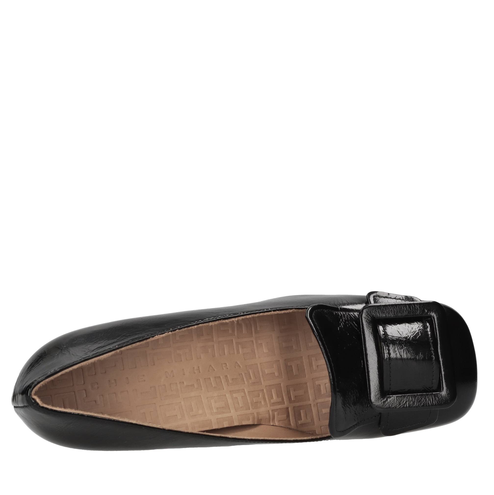 Chie Mihara Scarpe basse Nero