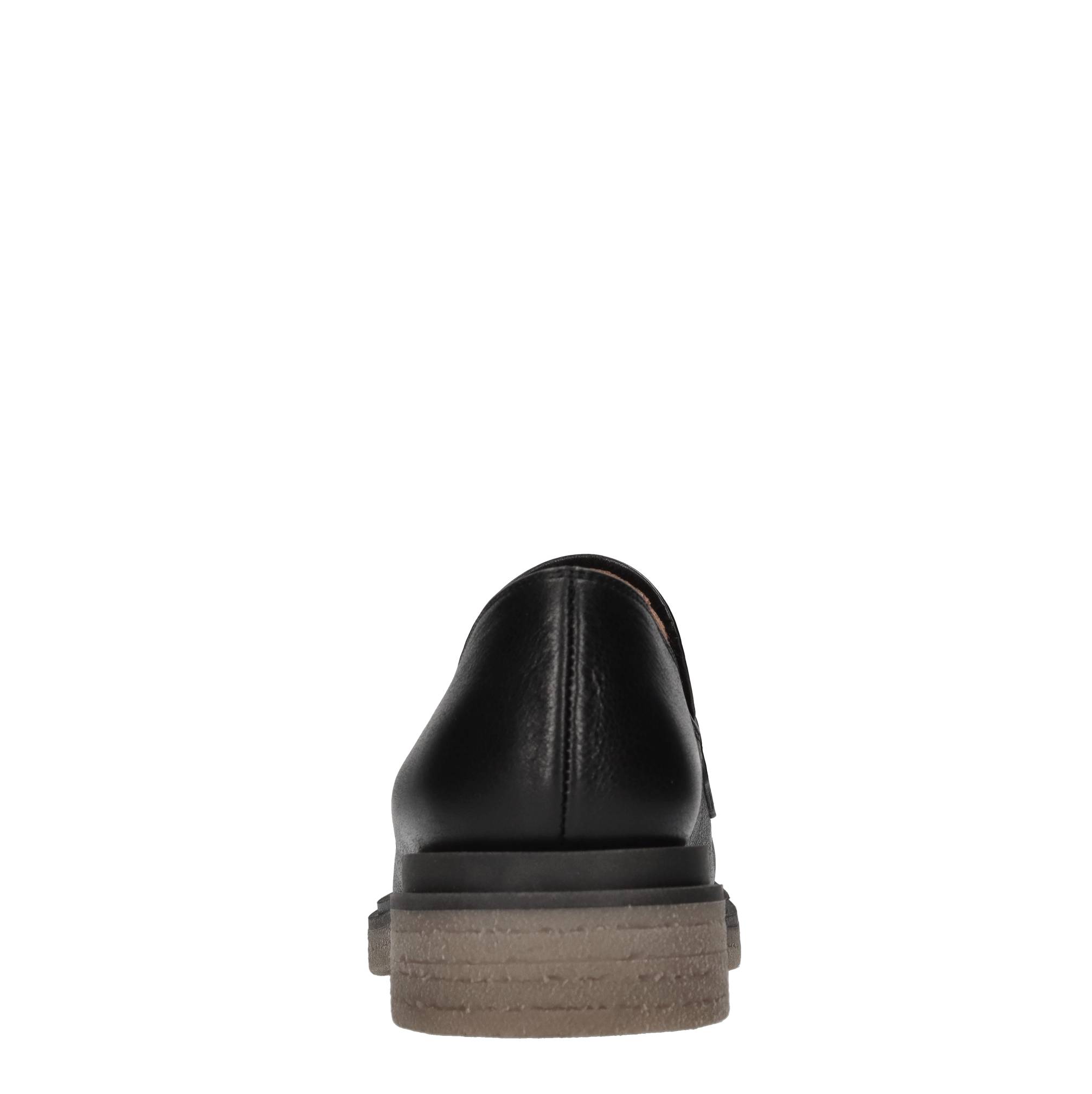 Chie Mihara Niedrig Schuhe Schwarz