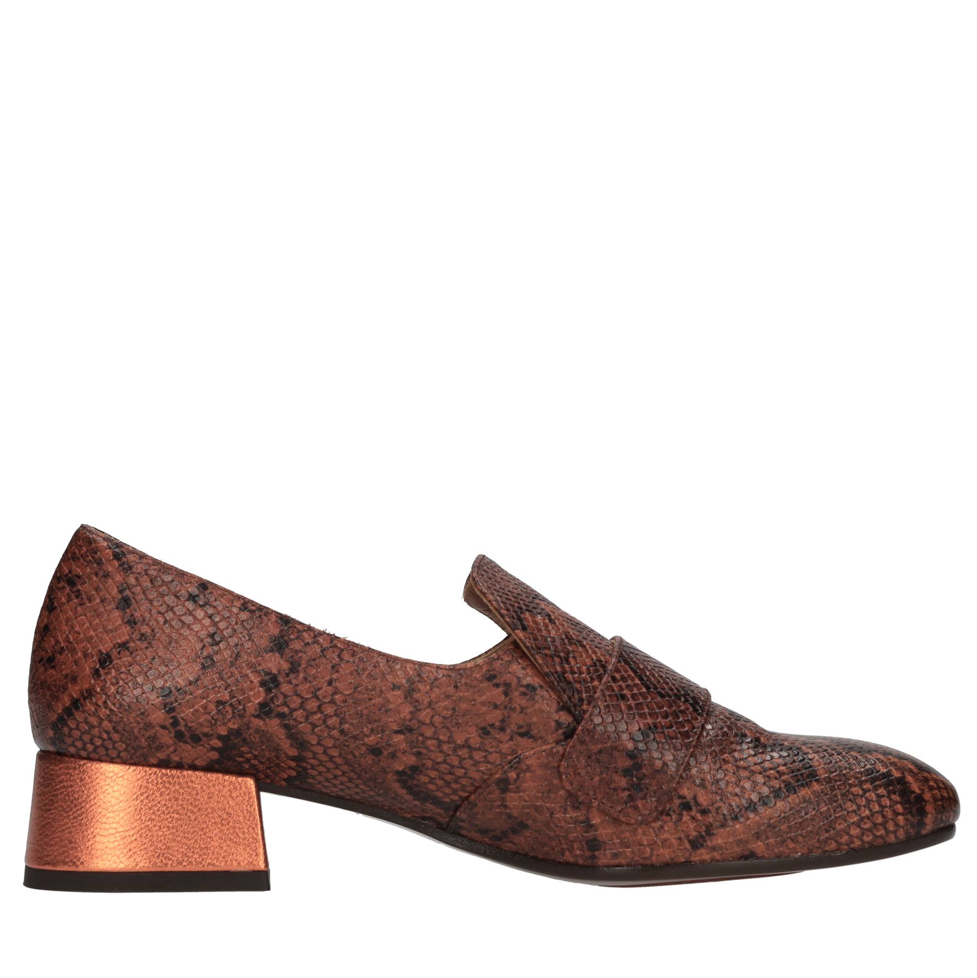 Chie Mihara Scarpe basse Animalier