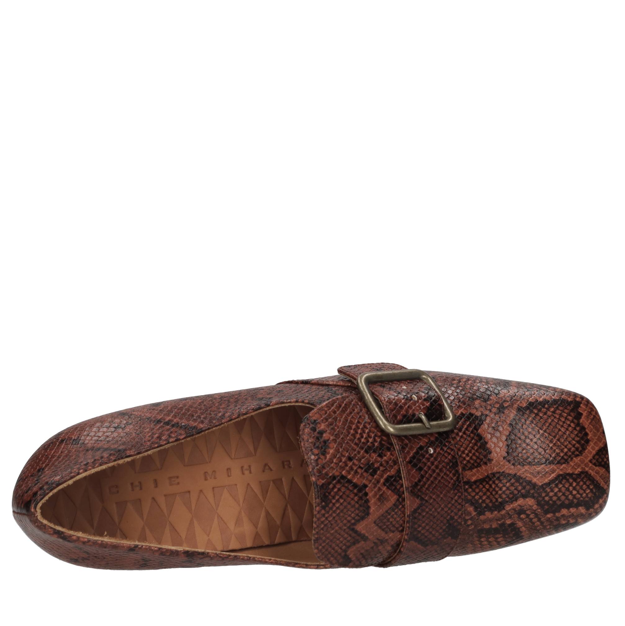 Chie Mihara Scarpe basse Animalier