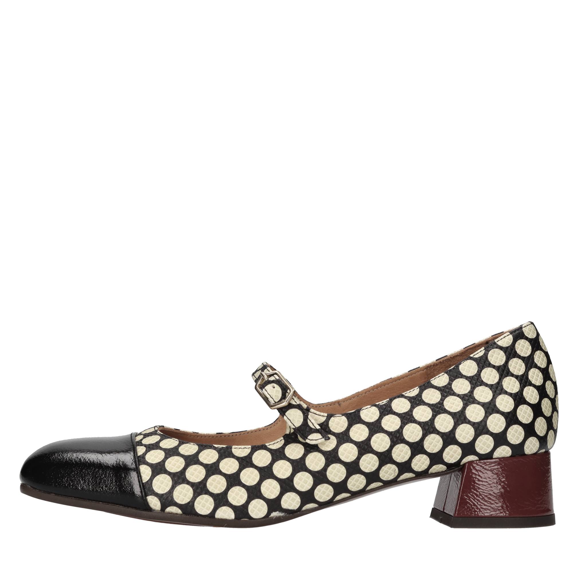 Chie Mihara Chaussures avec talon multicolore