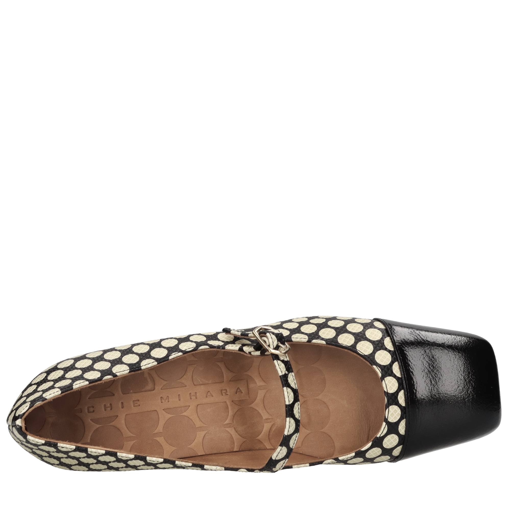 Chie Mihara Chaussures avec talon multicolore