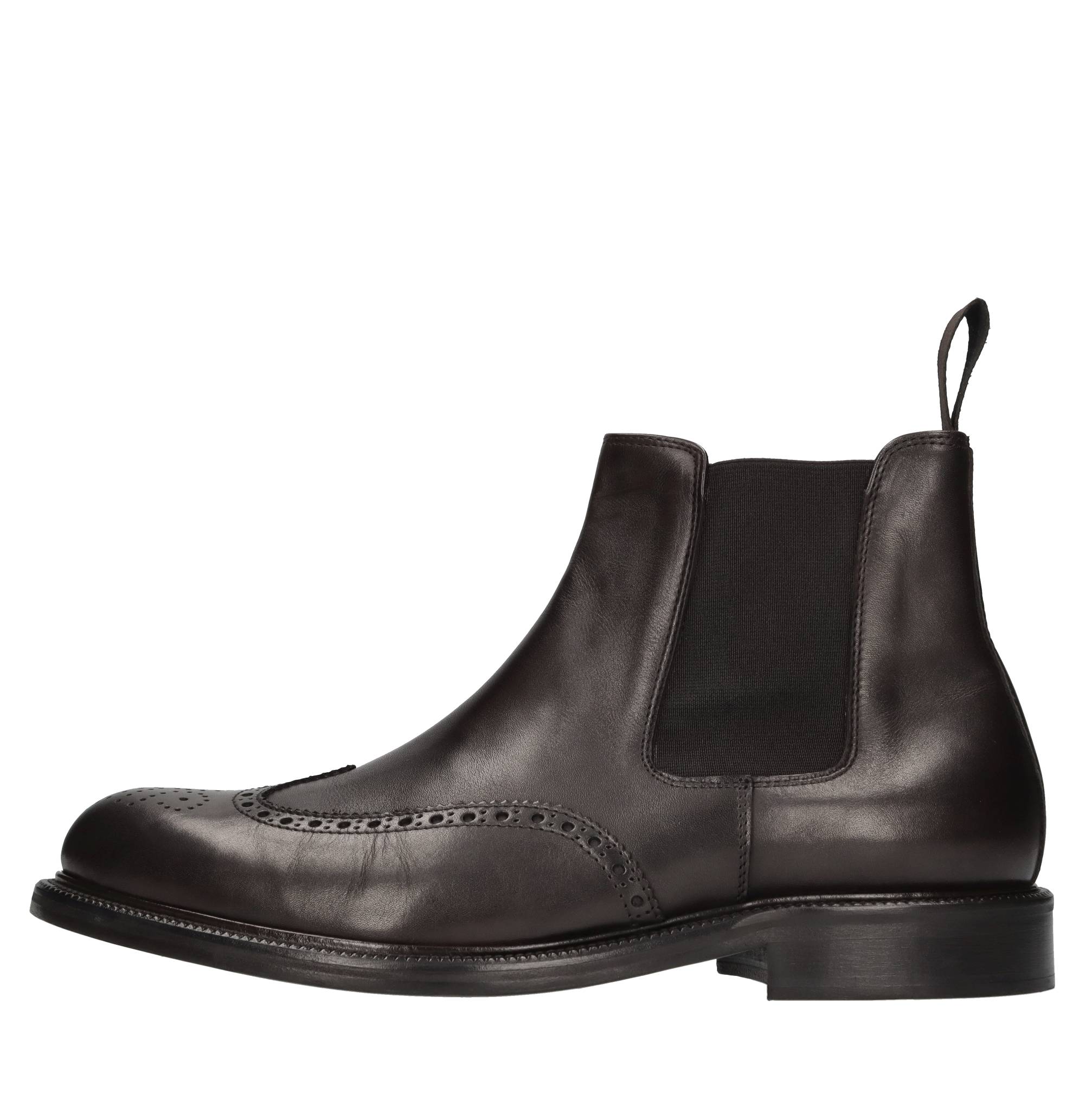 Richard Owe'n Moro Head Boots