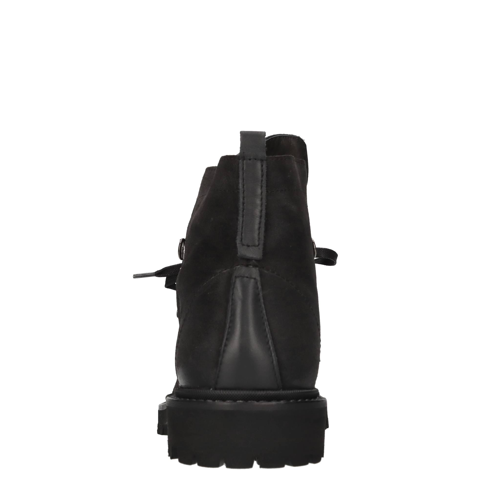 Hundred 100 Bottes noires
