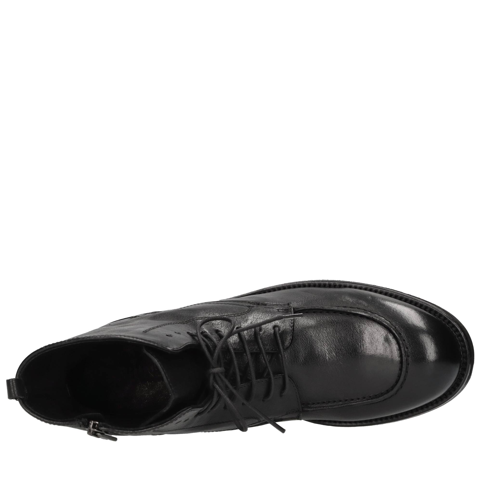Hundred 100 Bottes noires