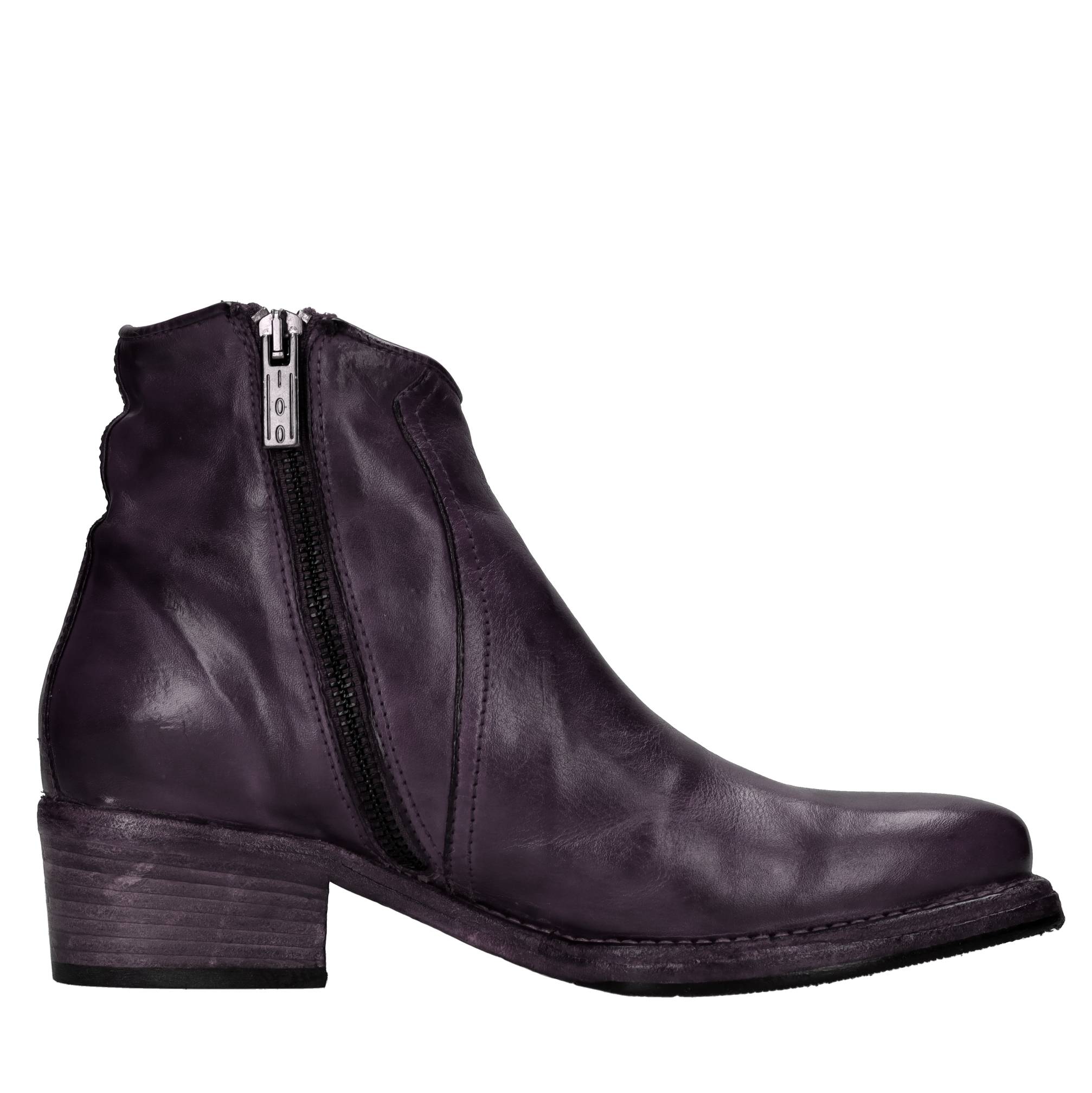 HUNDRED 100 Boots