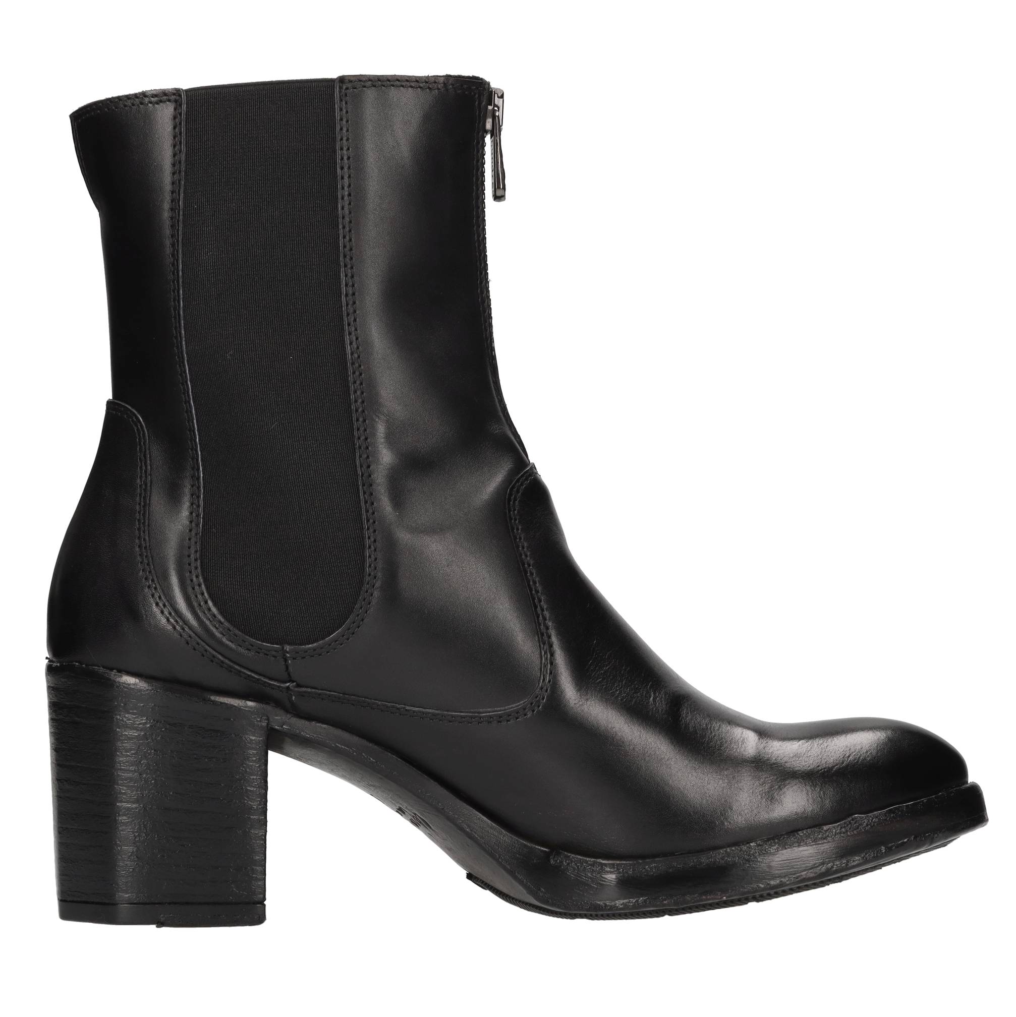 Hundred 100 Bottes noires