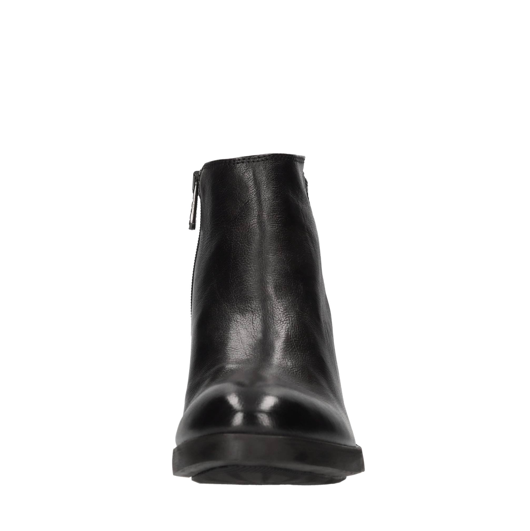 HUNDRED 100 Boots