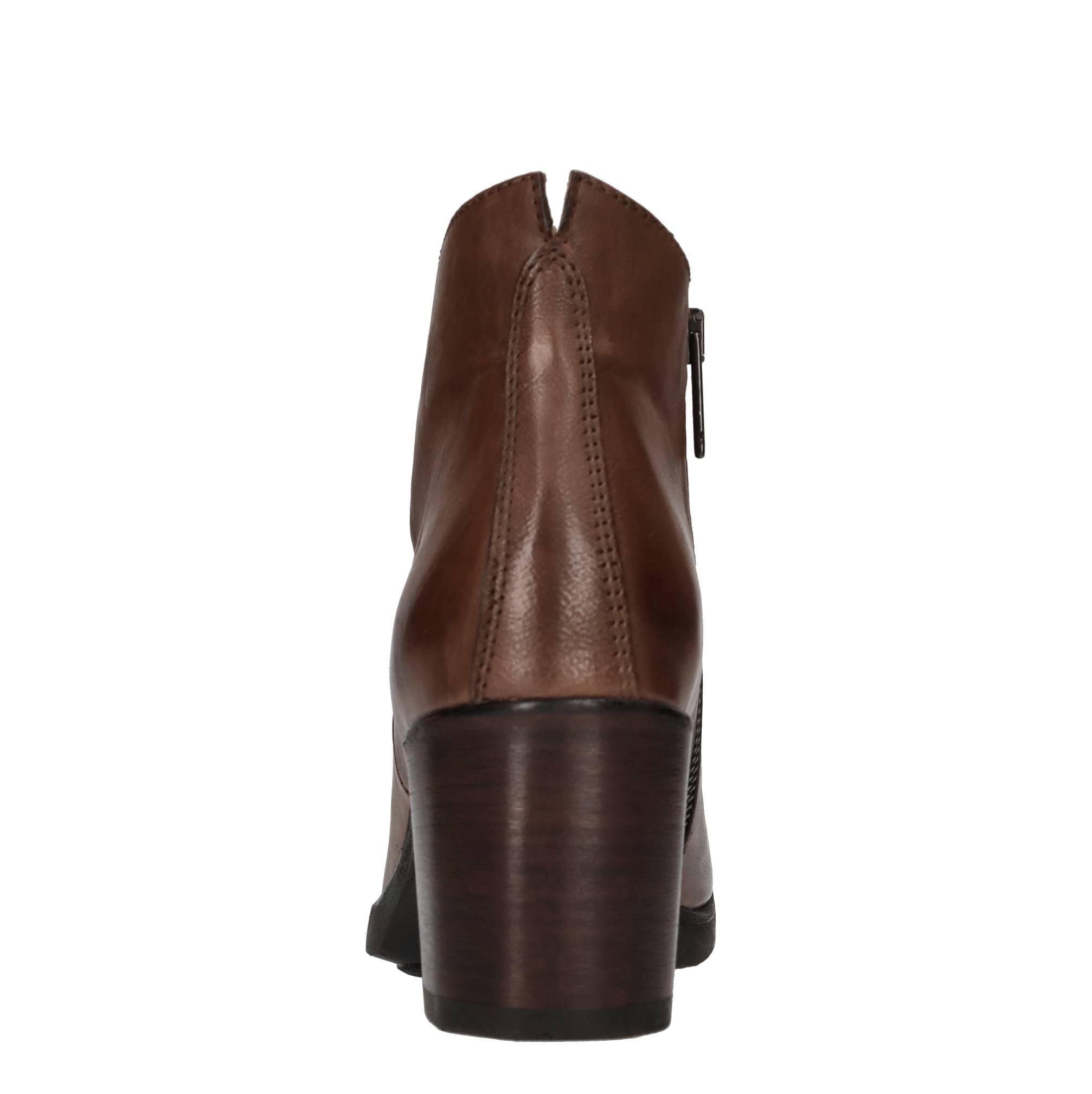 Hundred 100 Schwarze Stiefel