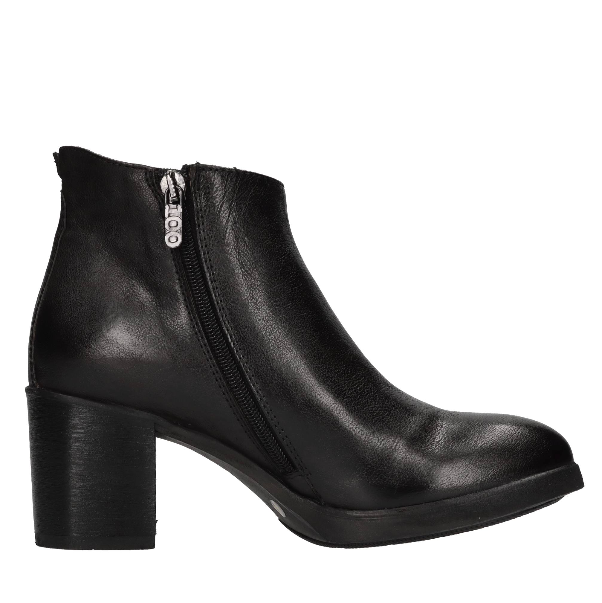 HUNDRED 100 Stivali Nero