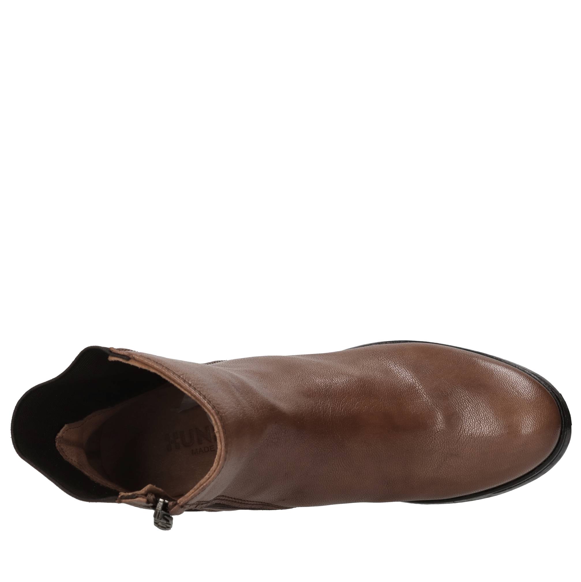 Hundred 100 Bottes brunes
