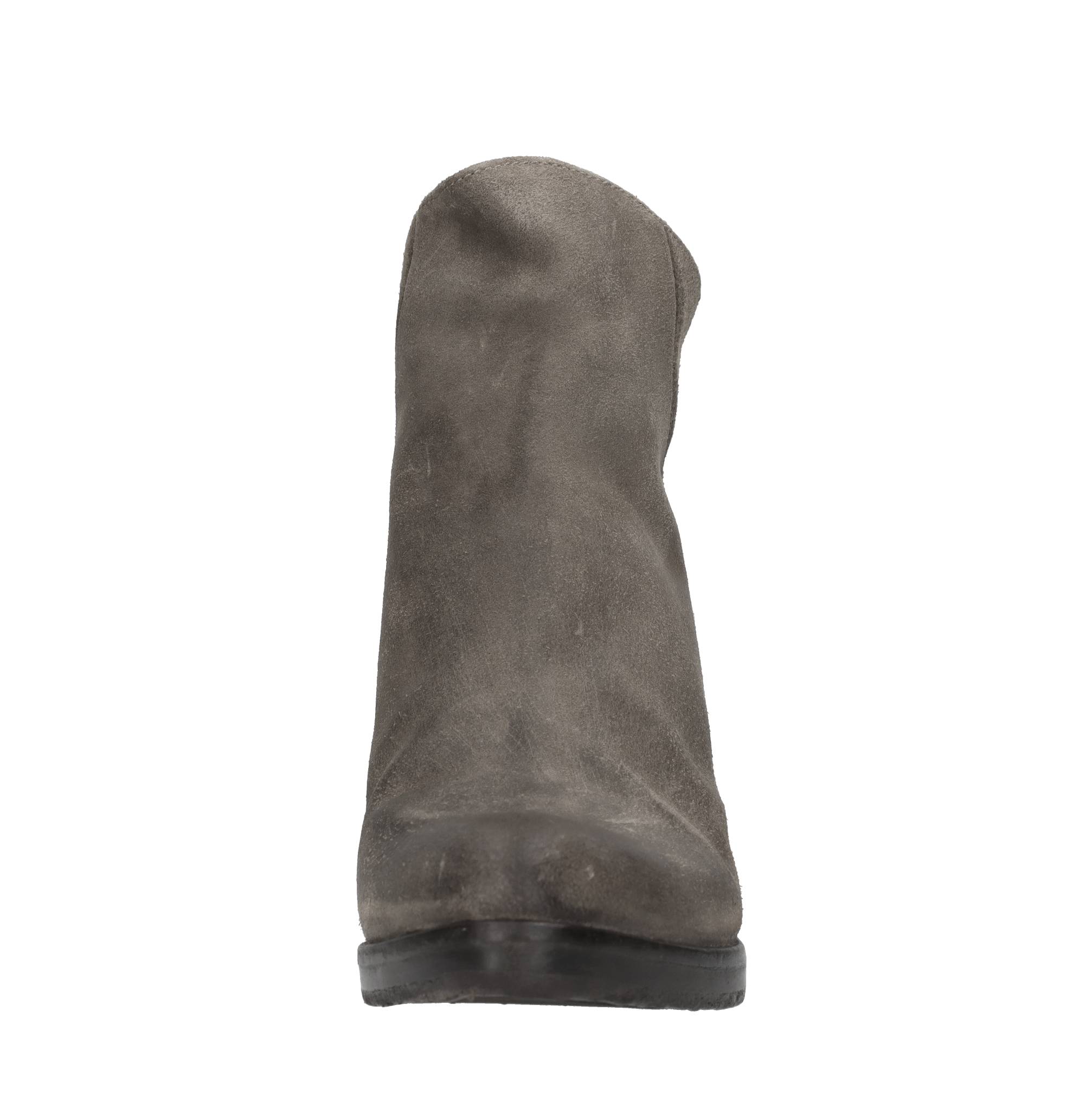 HUNDRED 100 Boots