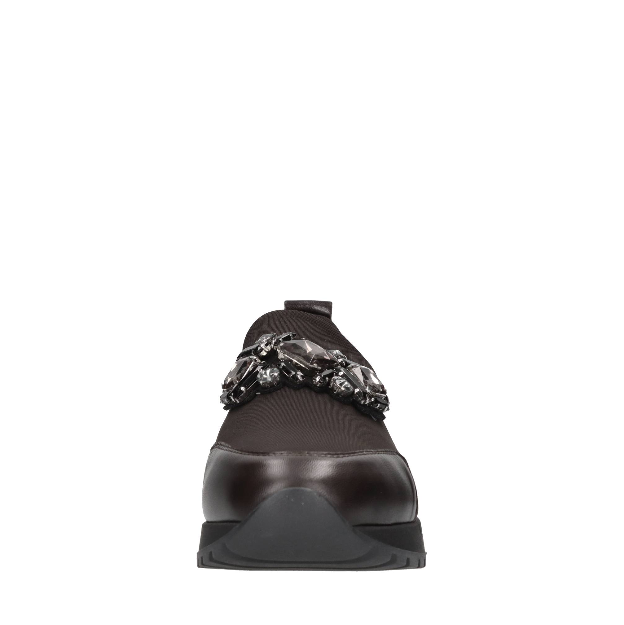 DONNA SERENA Flat shoes