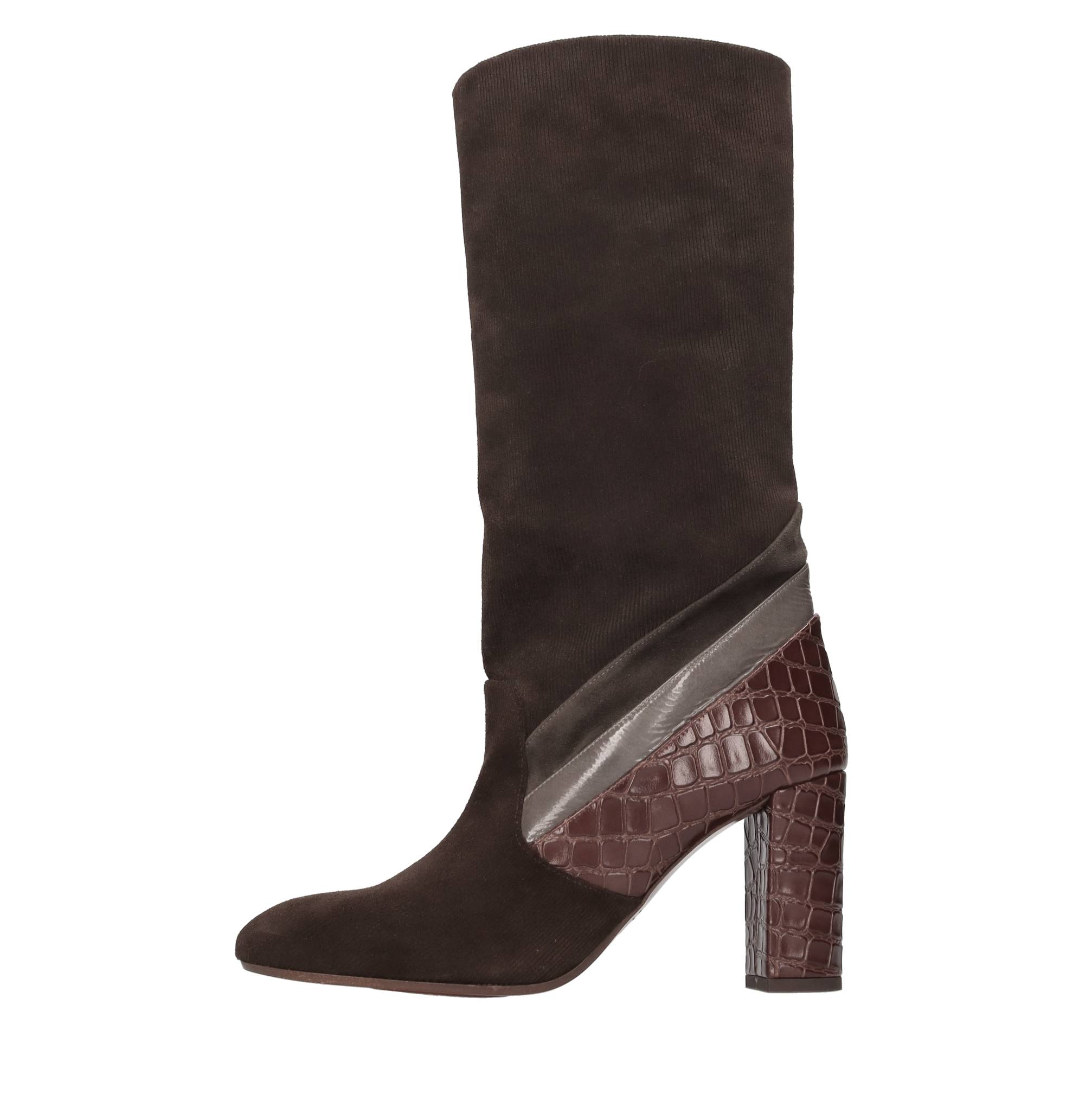 Chie Mihara Moro Head Boots
