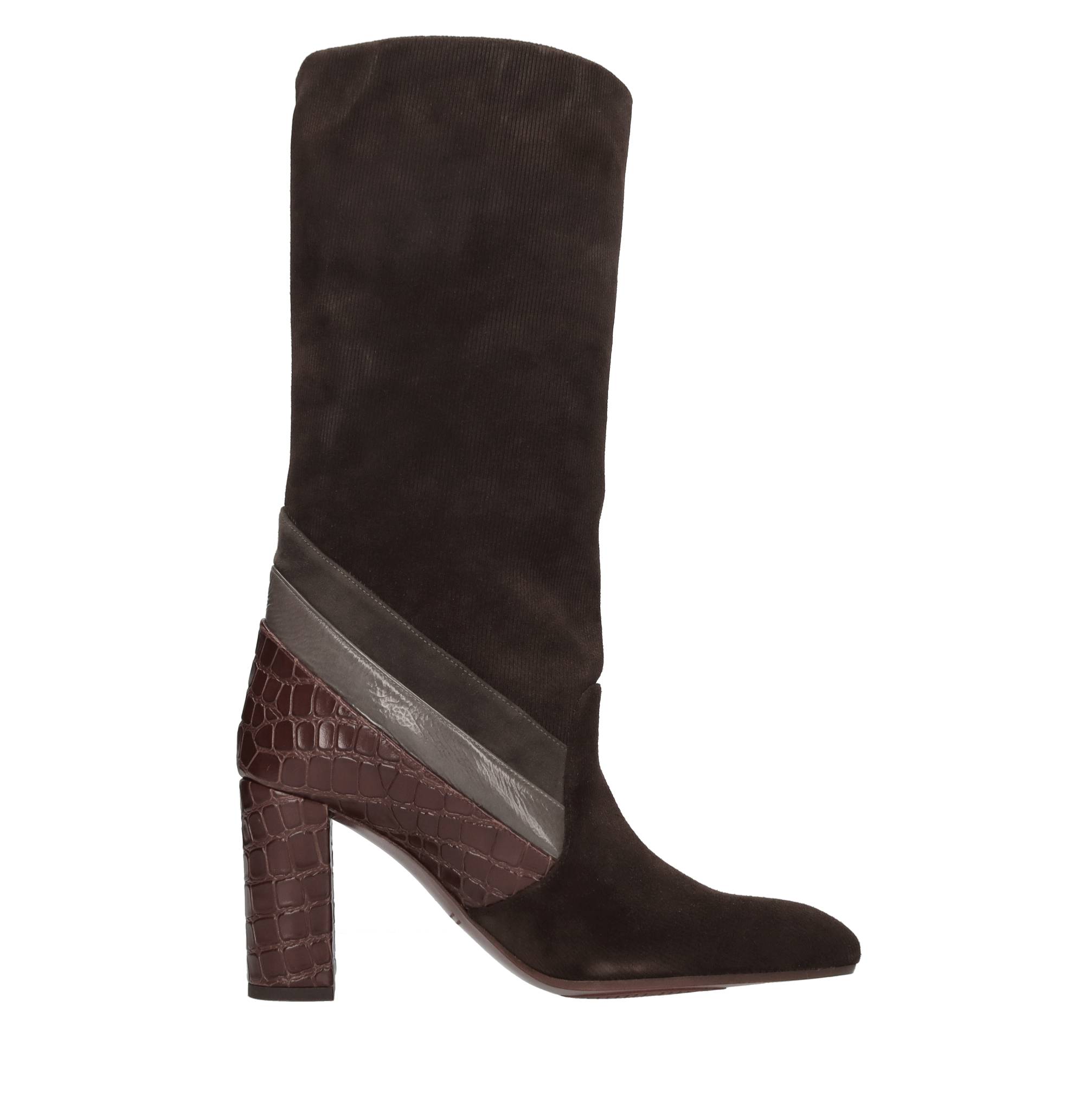 Chie Mihara Moro Head Boots