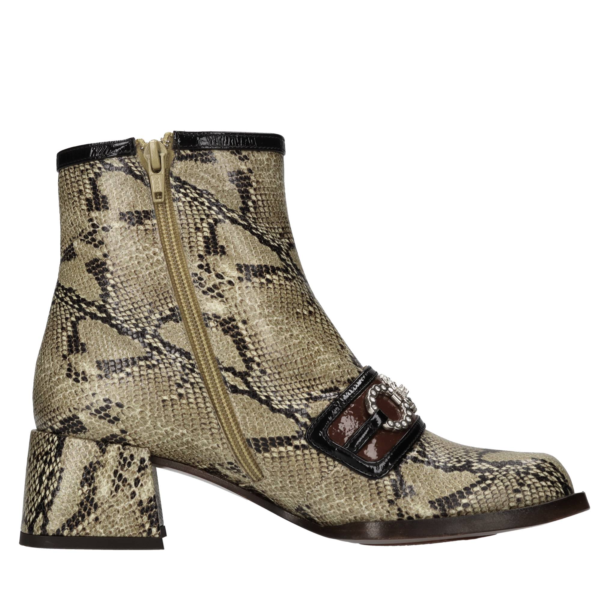 Chie Mihara Boots