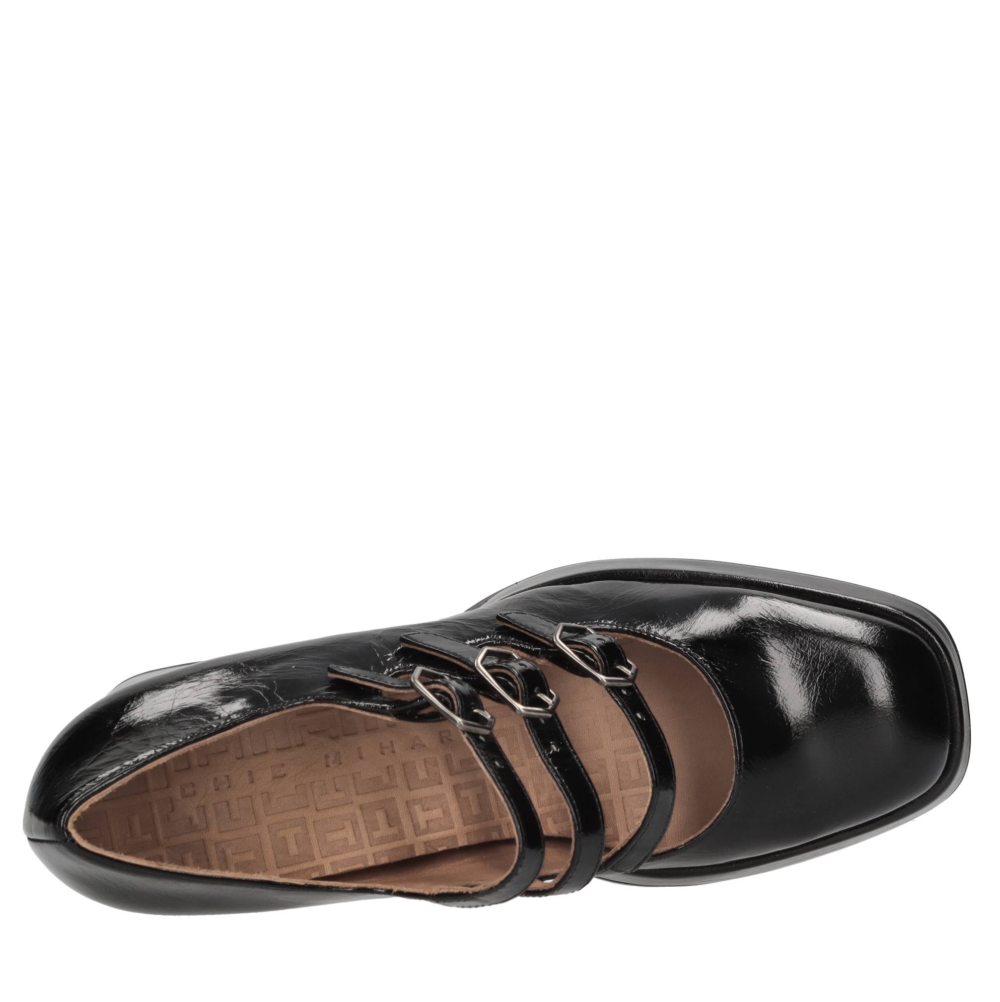 Chie Mihara Schuhe mit schwarzem Absatz