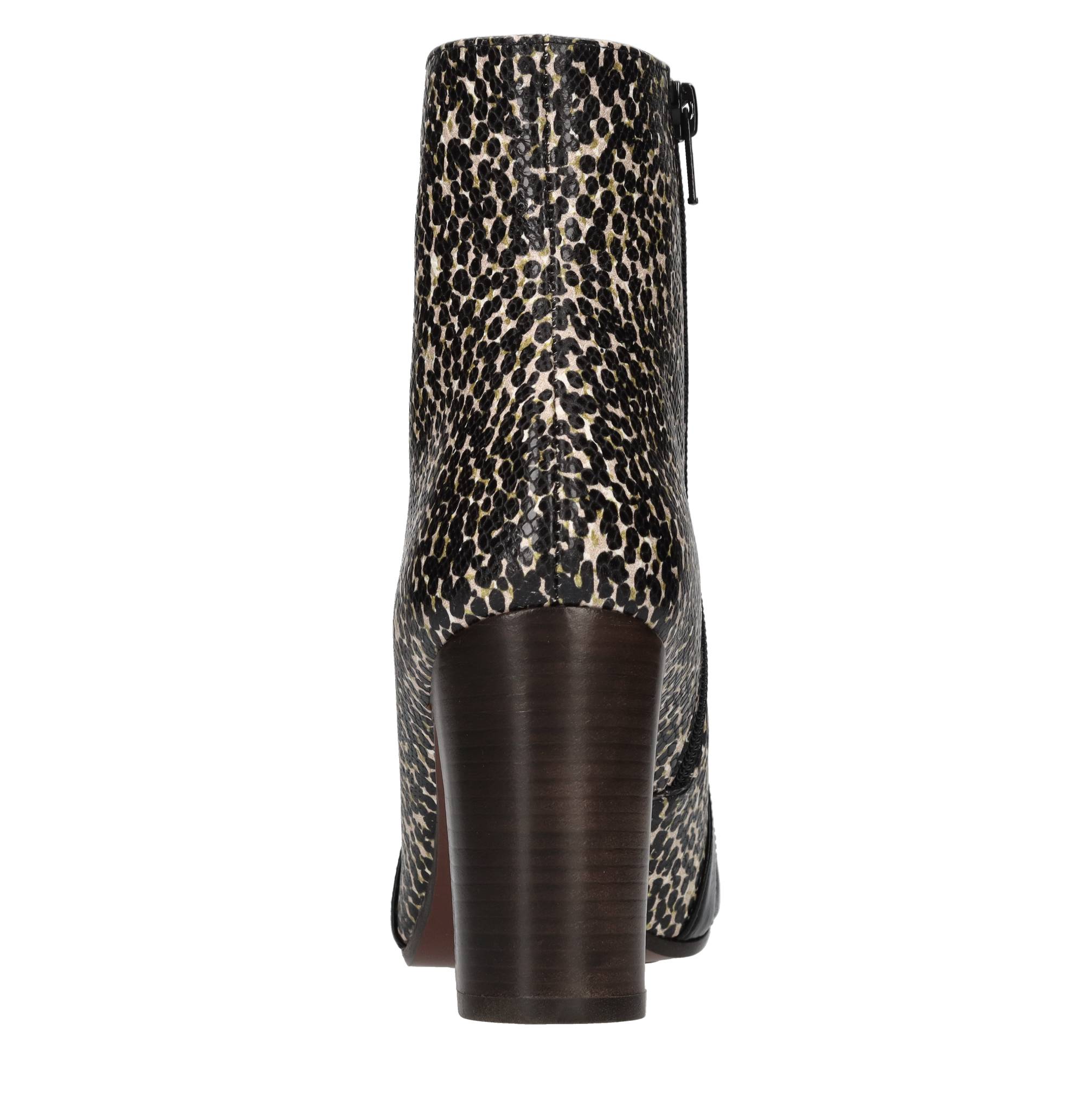 Chie Mihara Boots