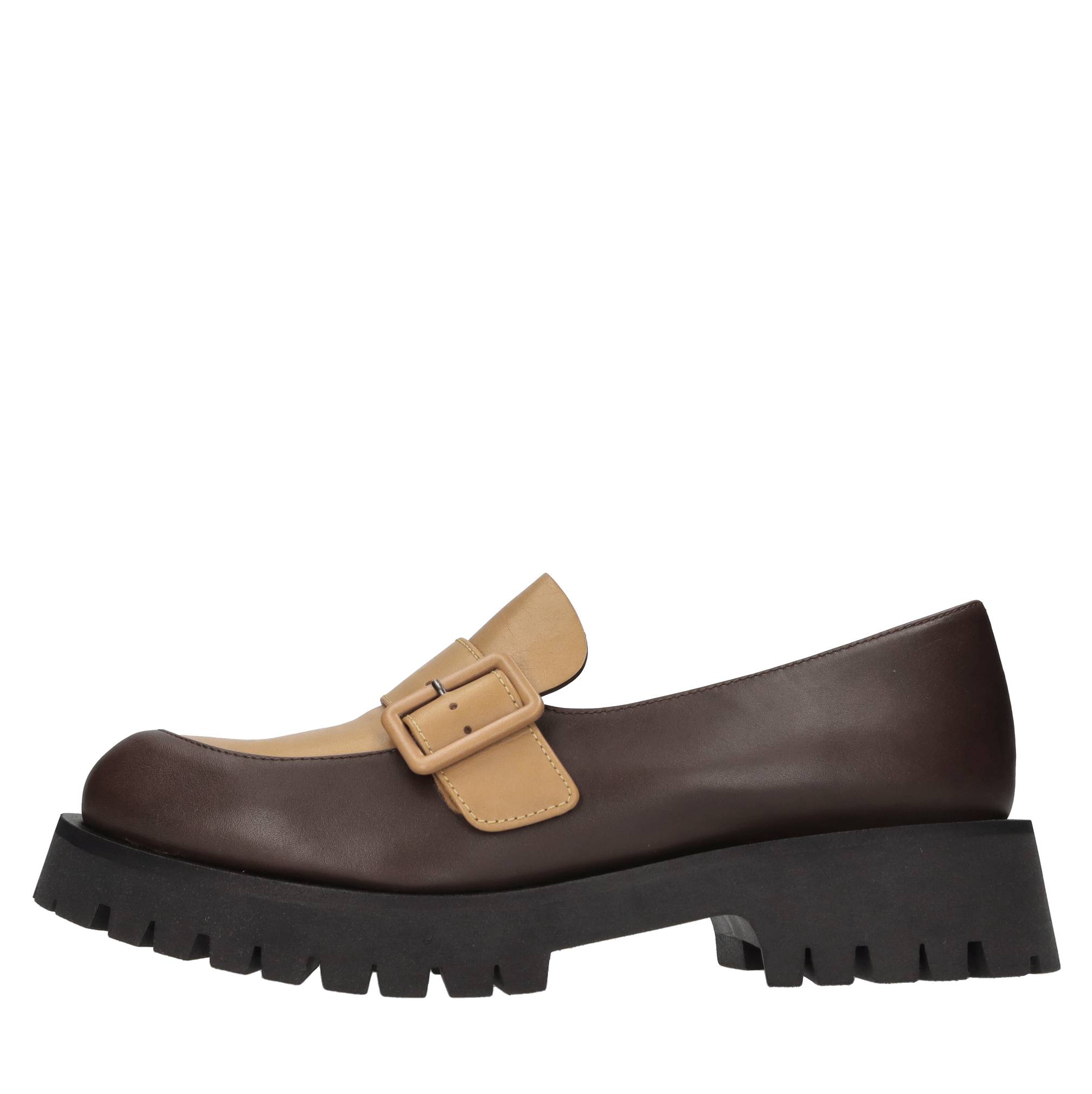 CHIE MIHARA Scarpe basse Marrone
