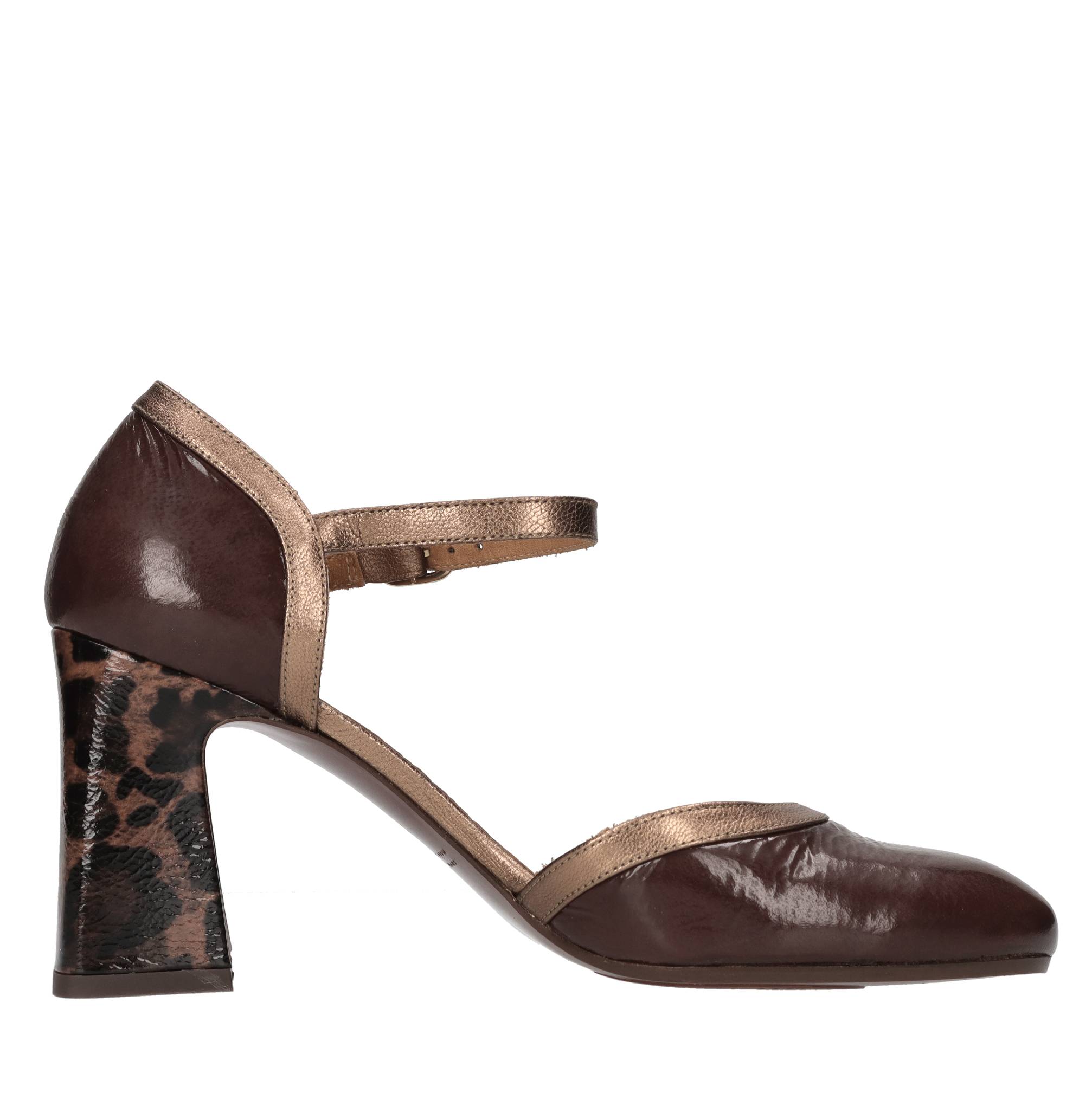 Chie Mihara With Heel