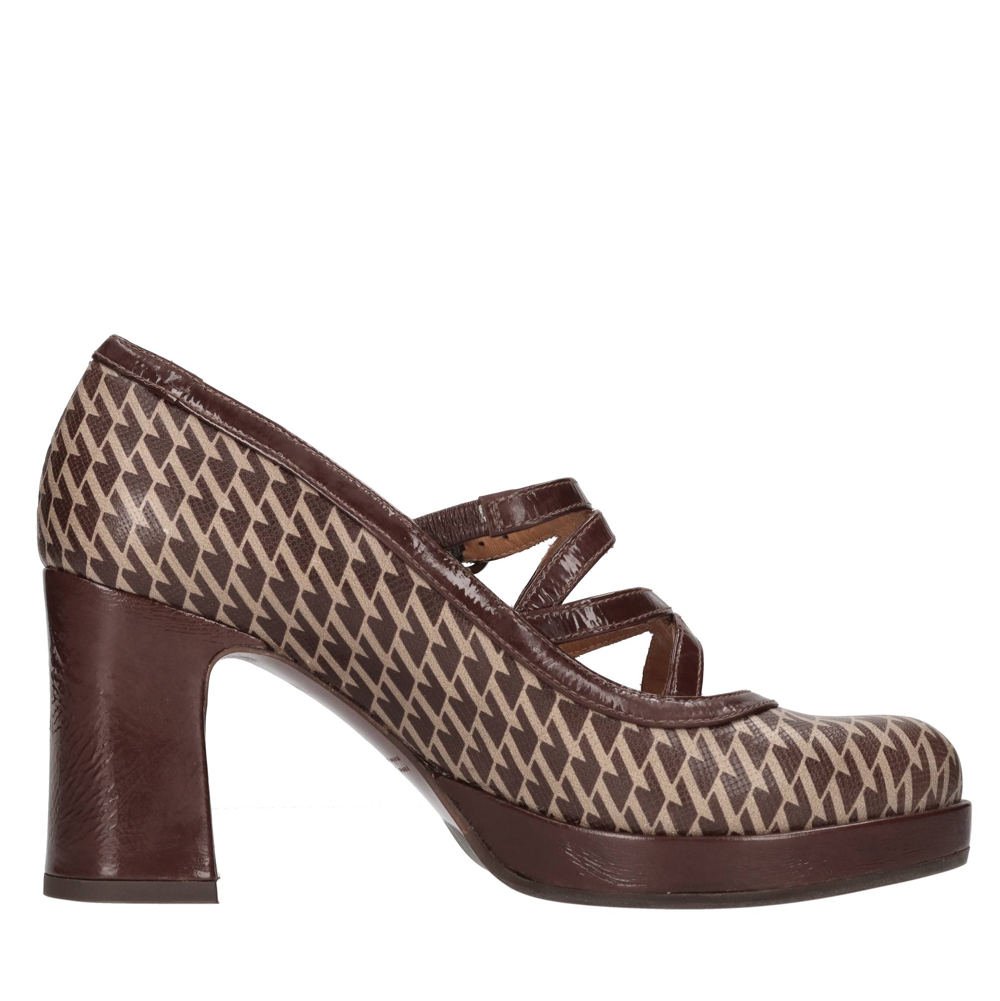 Chie Mihara With Heel