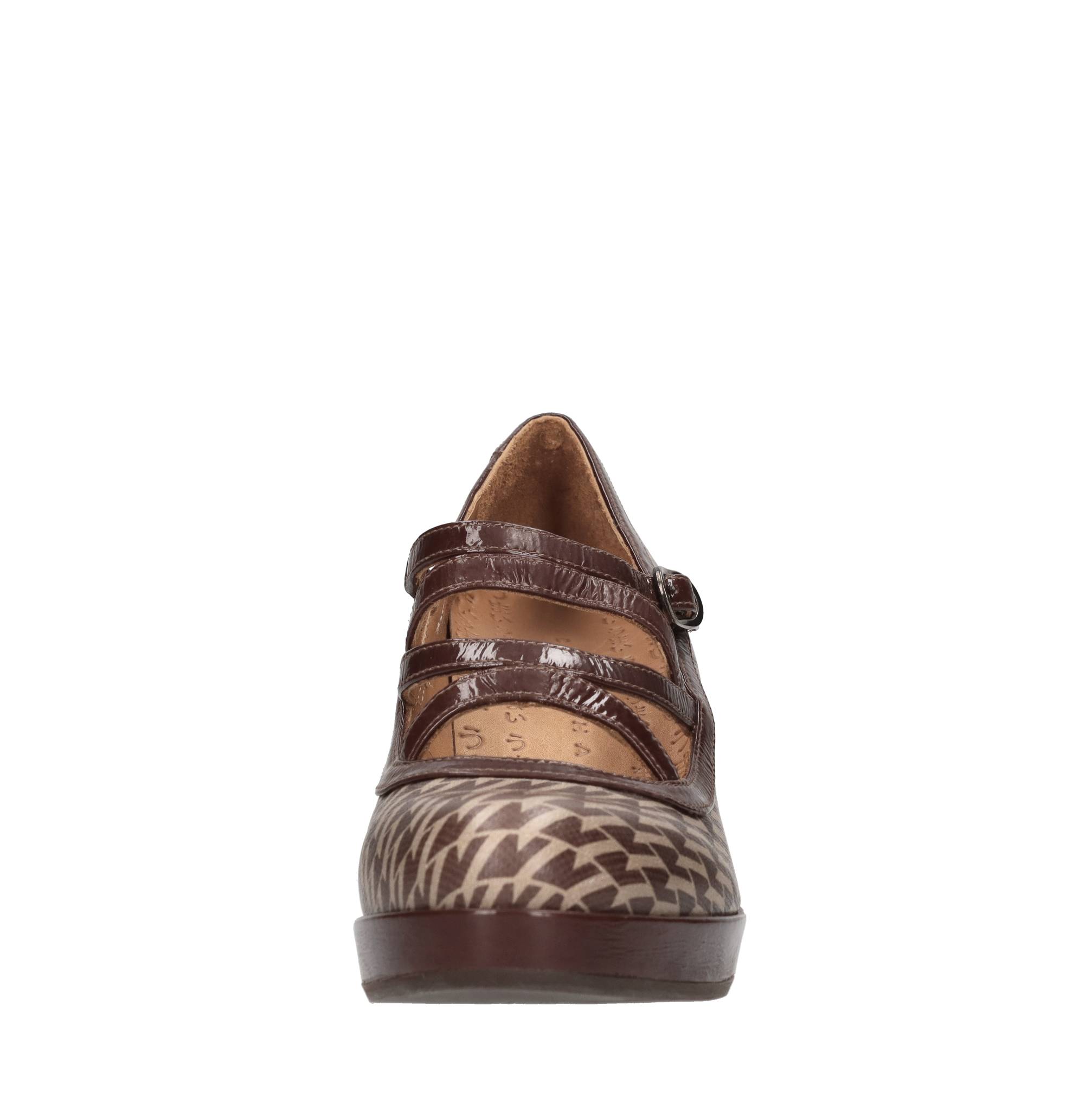 Chie Mihara With Heel