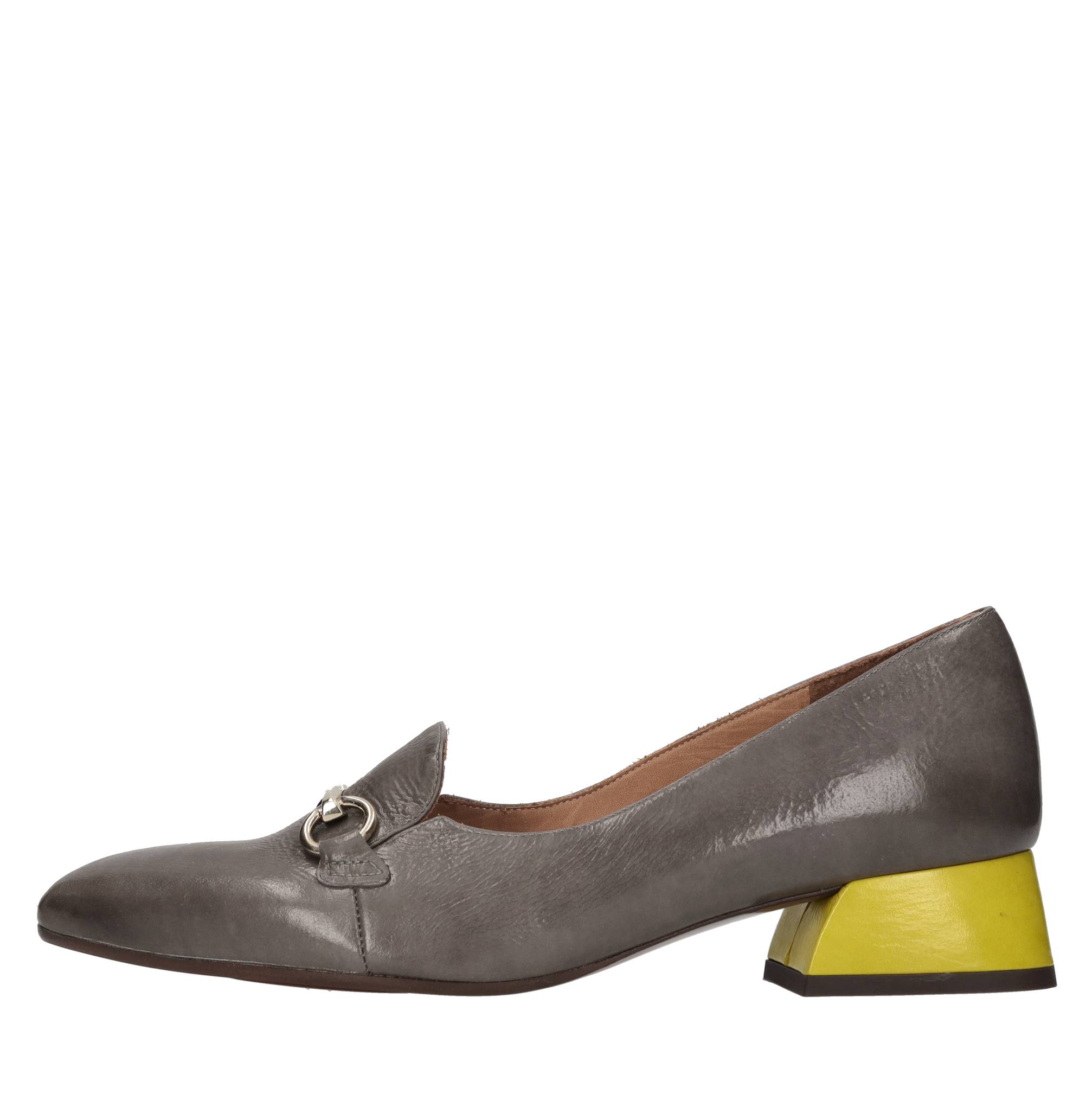 Chie Mihara Flat shoes