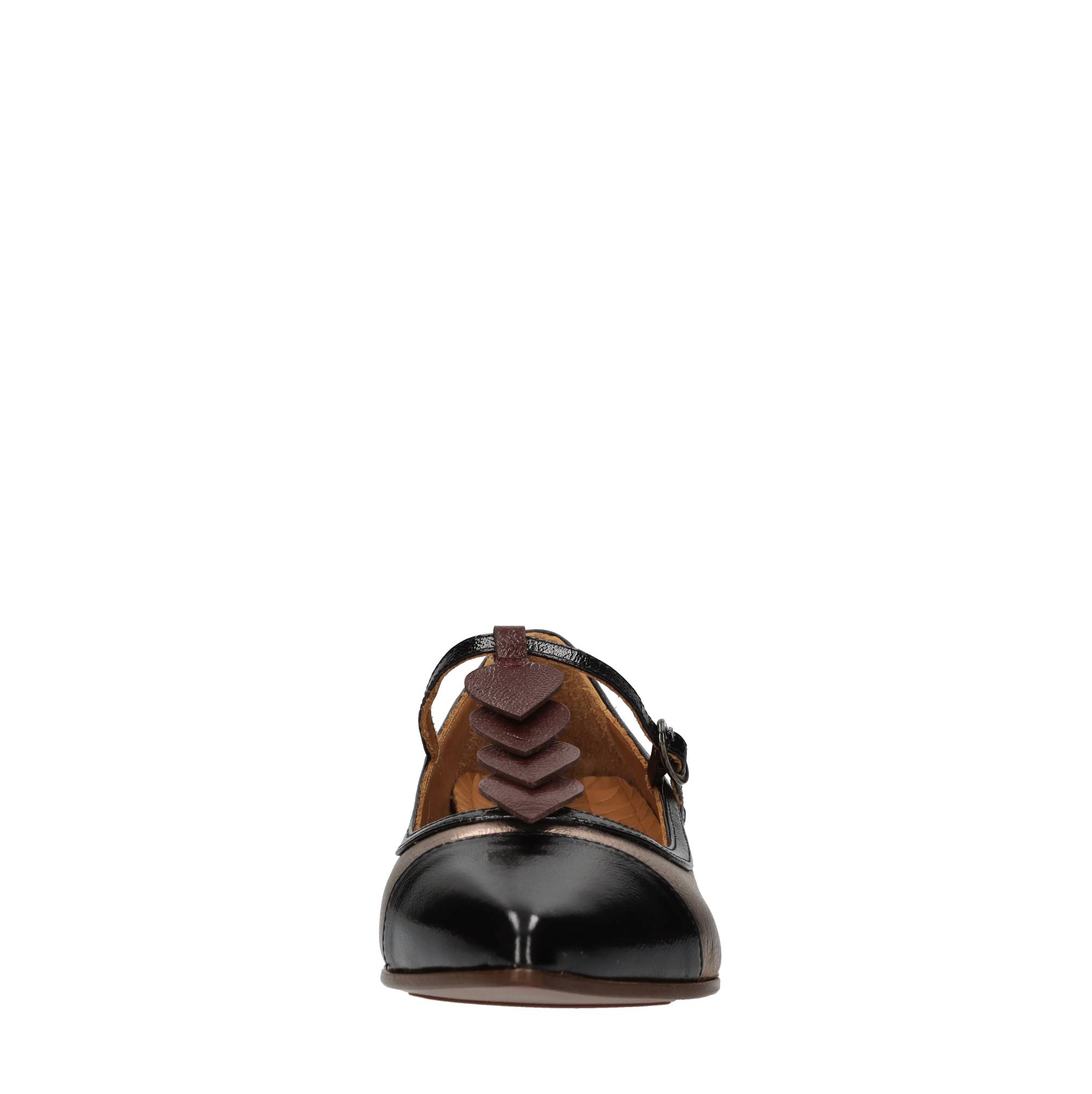 Chie Mihara With Heel
