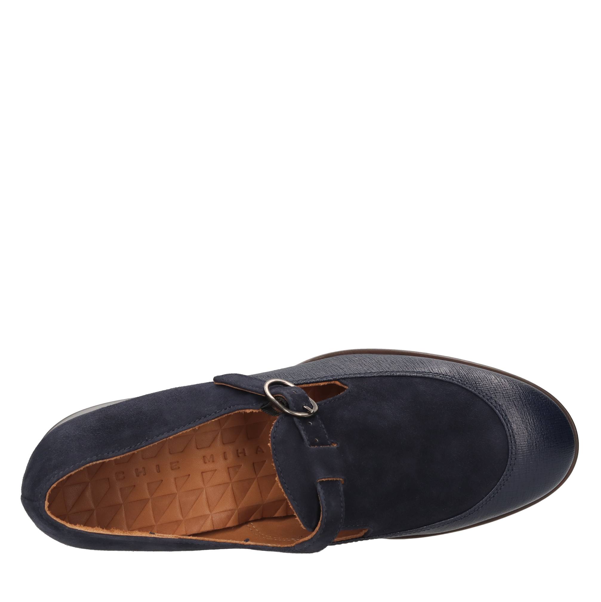 Chie Mihara Chaussures basses Bleu