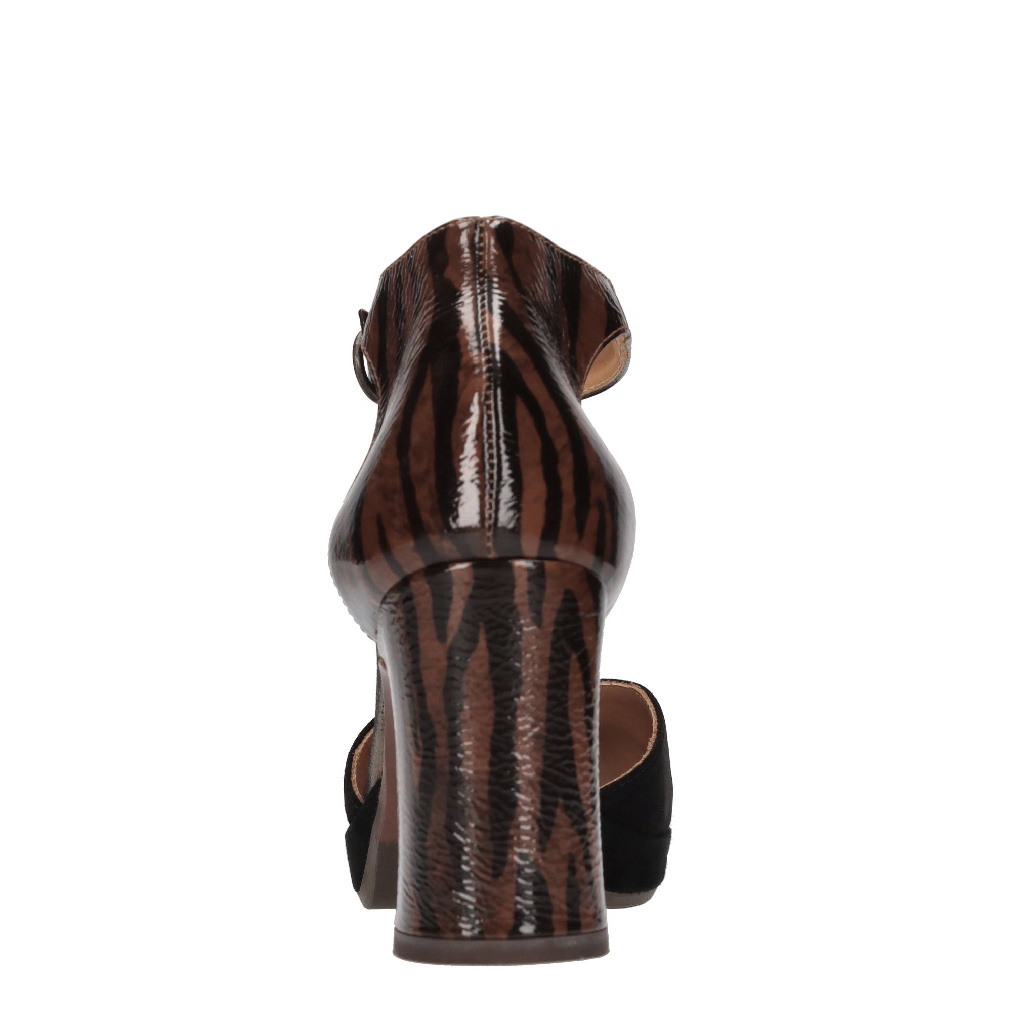 Chie Mihara With Heel
