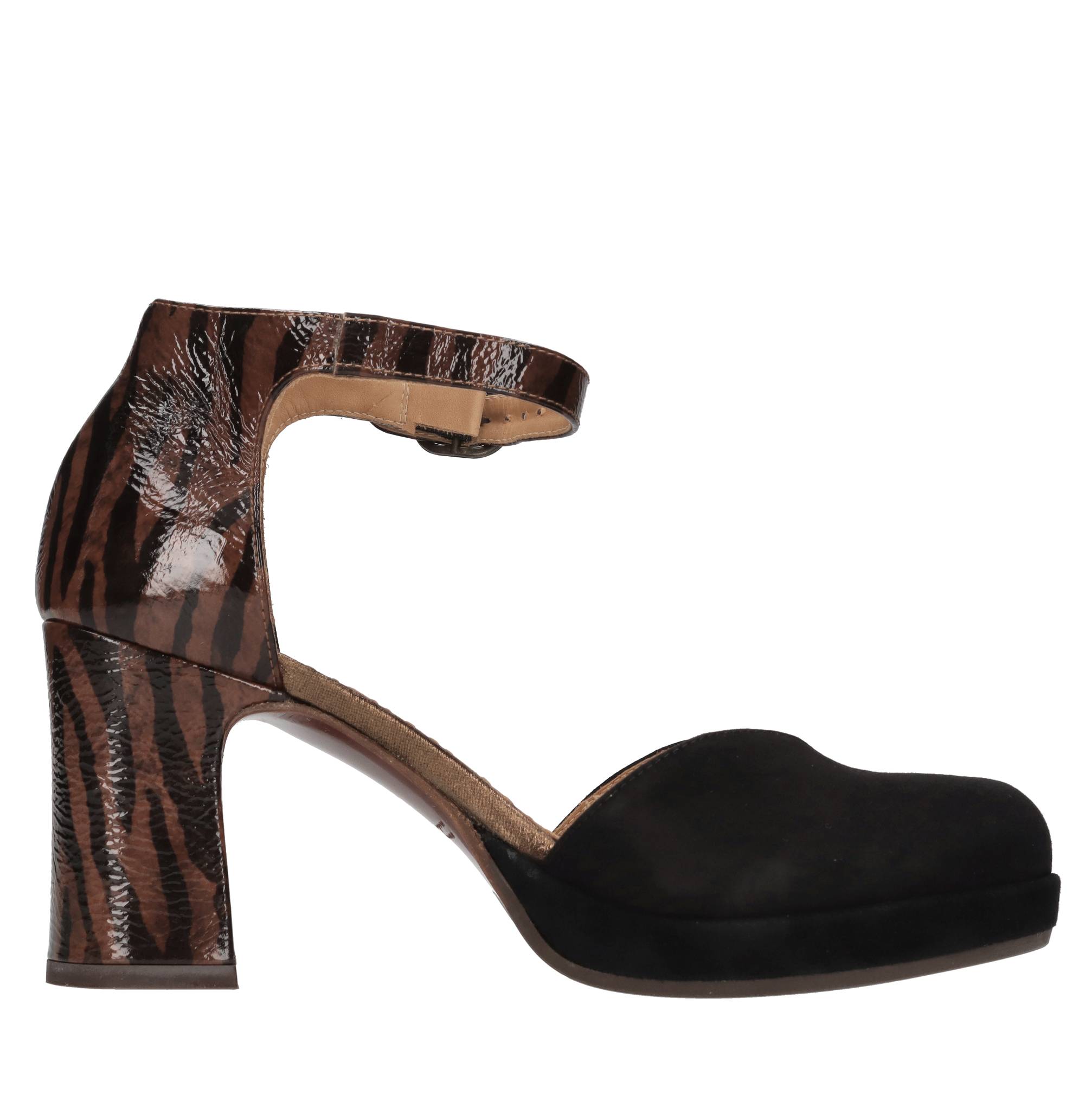 Chie Mihara With Heel
