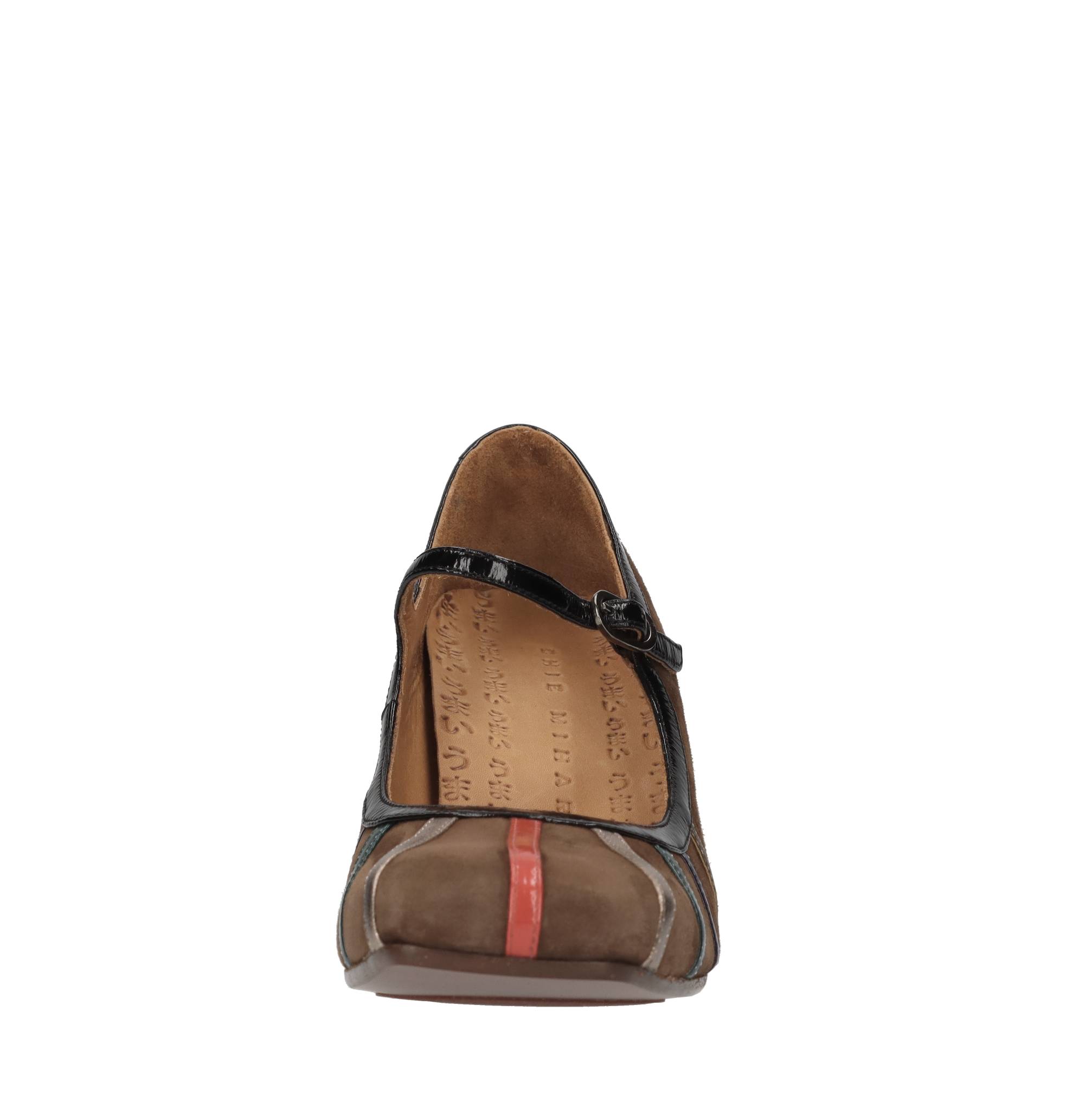Chie Mihara With Heel
