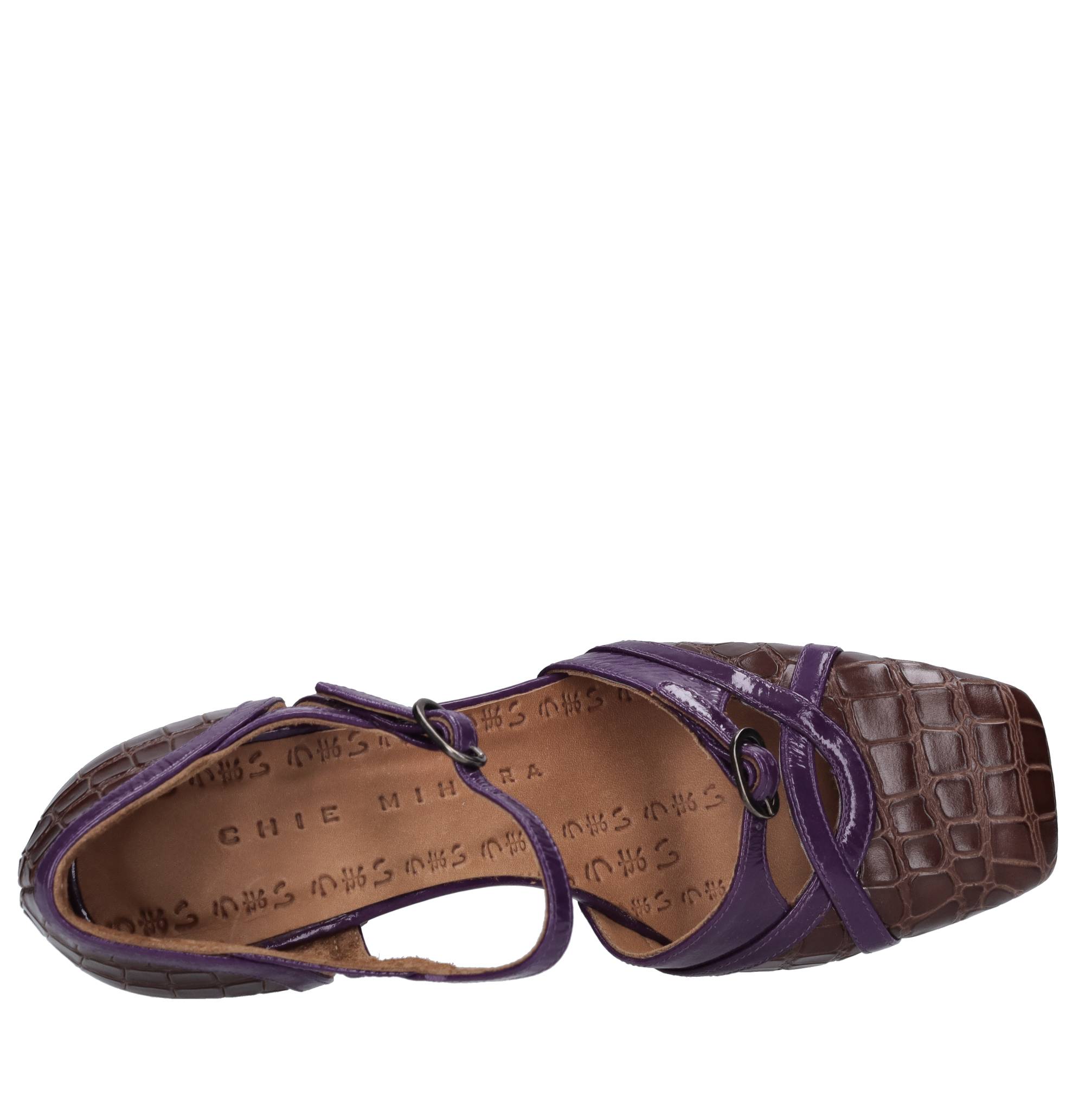 Chie Mihara With Heel