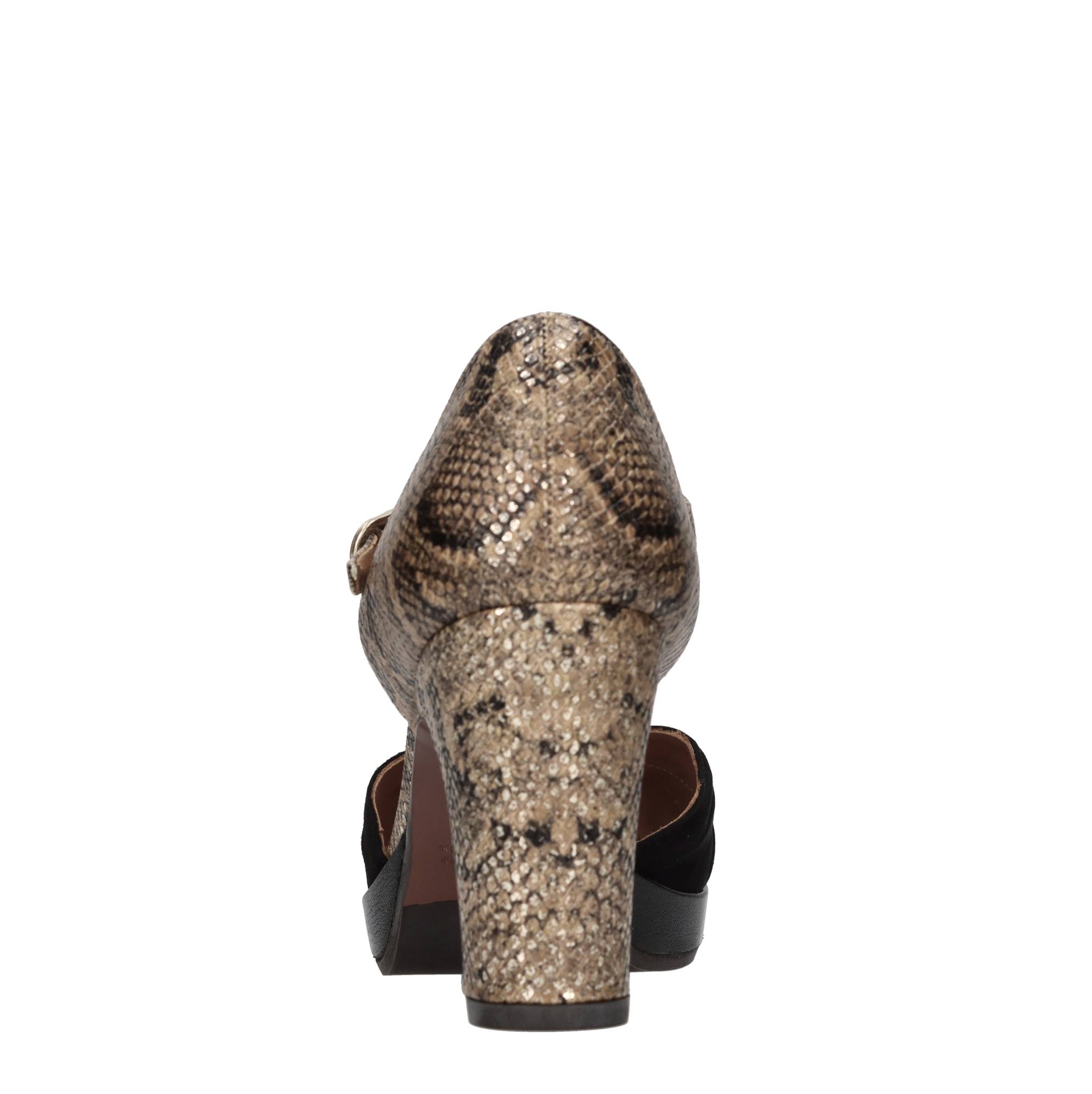 Chie Mihara With Heel