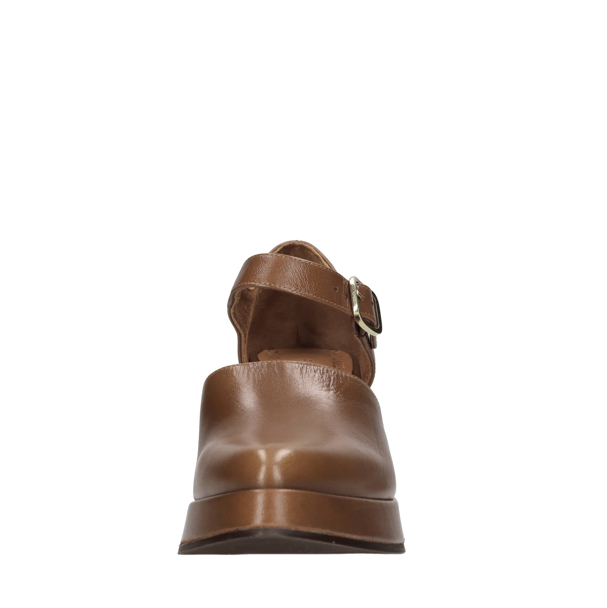 Chie Mihara With Heel