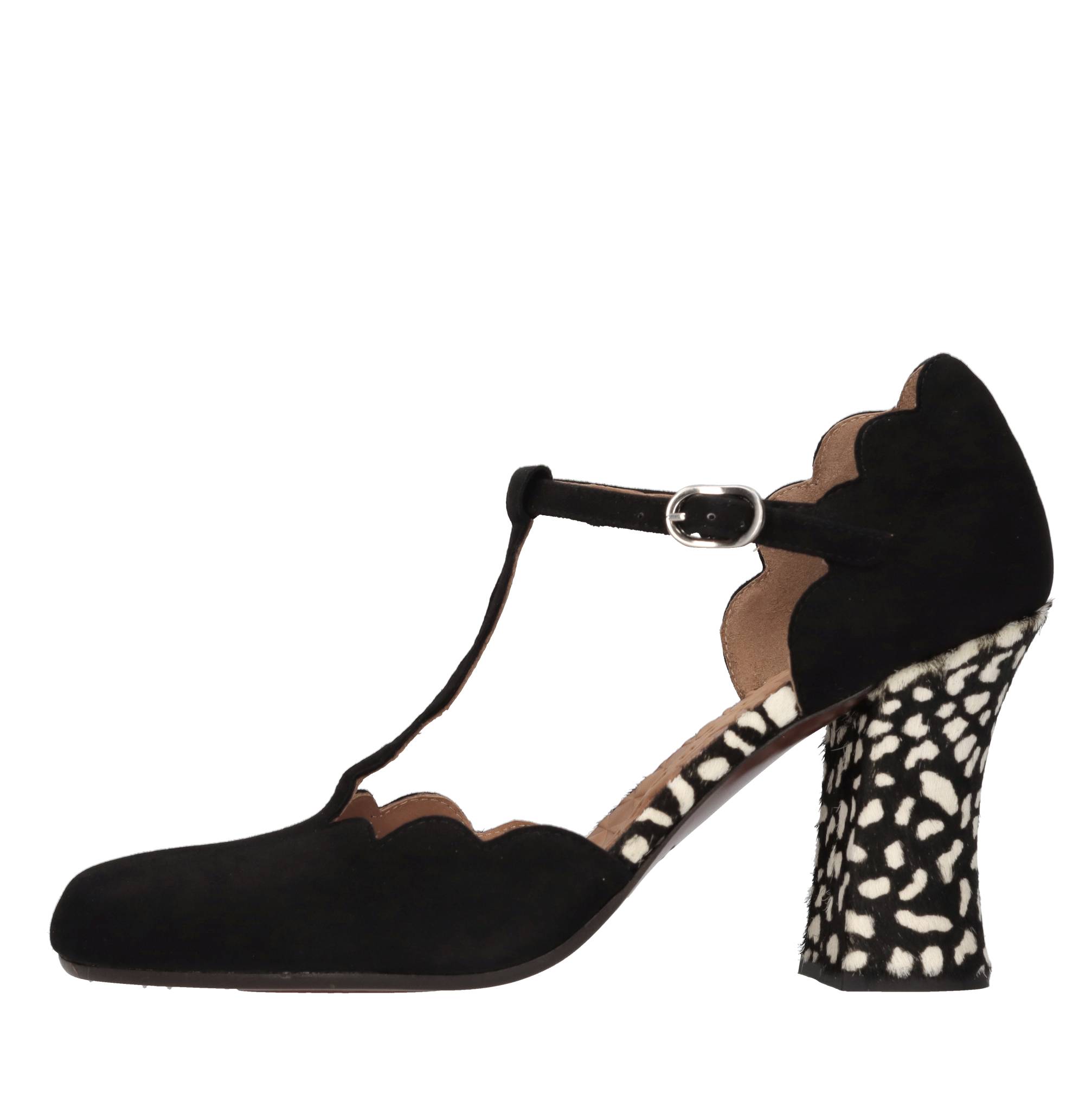 Chie Mihara With Heel