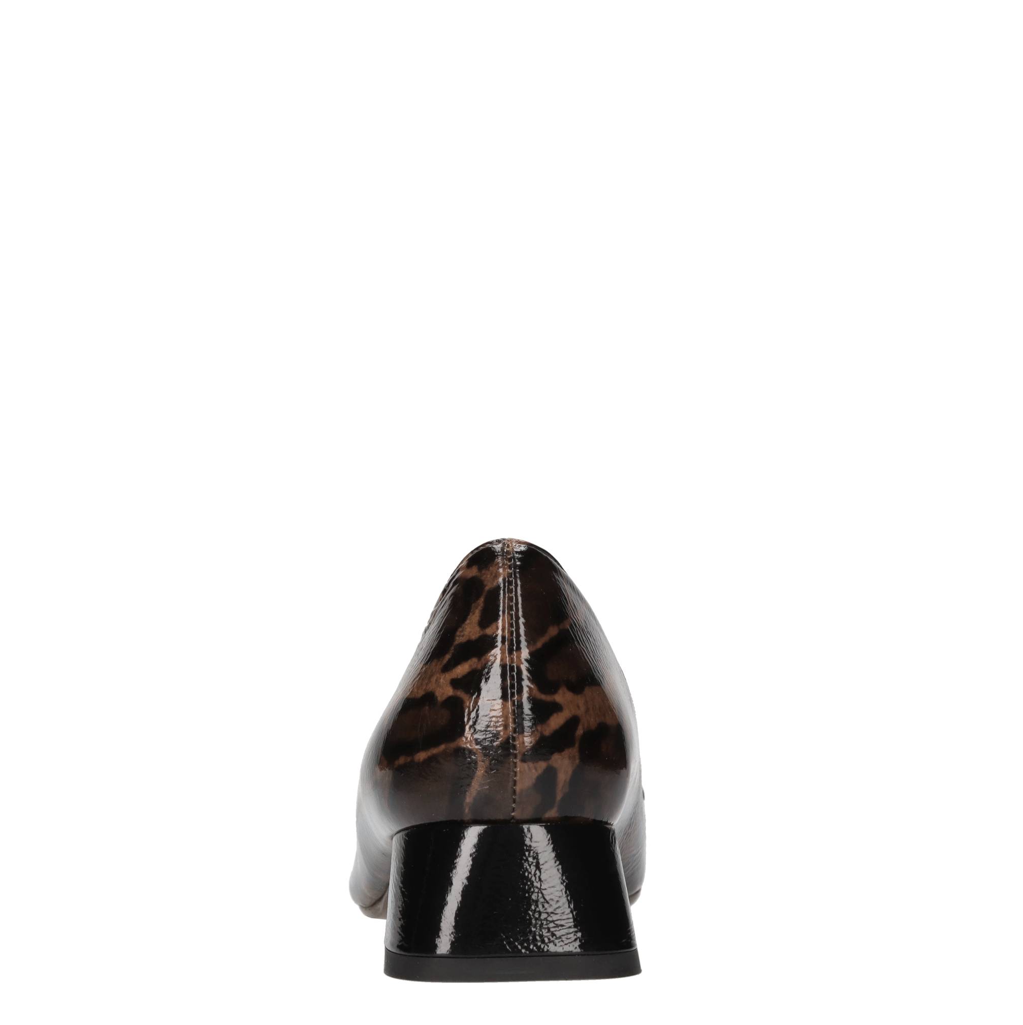 Chie Mihara Scarpe basse Animalier
