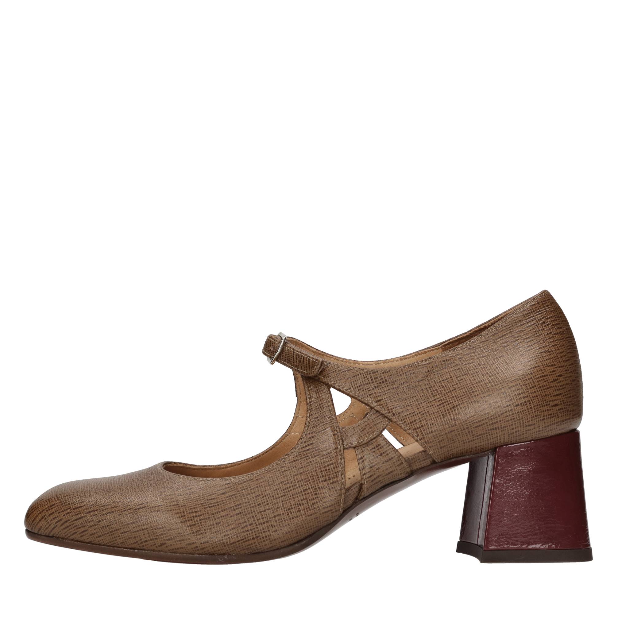 Chie Mihara With Heel