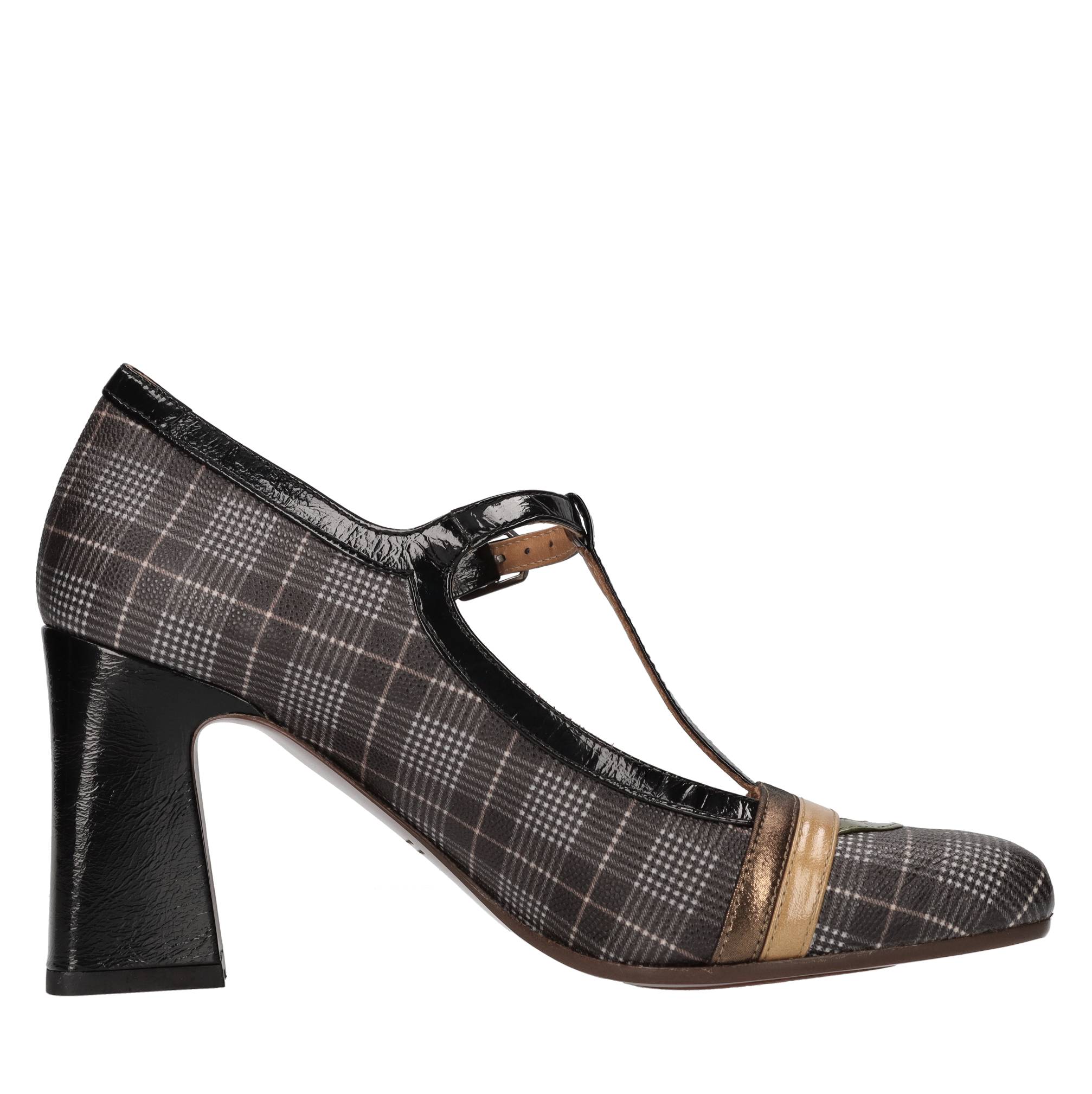 Chie Mihara Zapatos con tacón multicolor