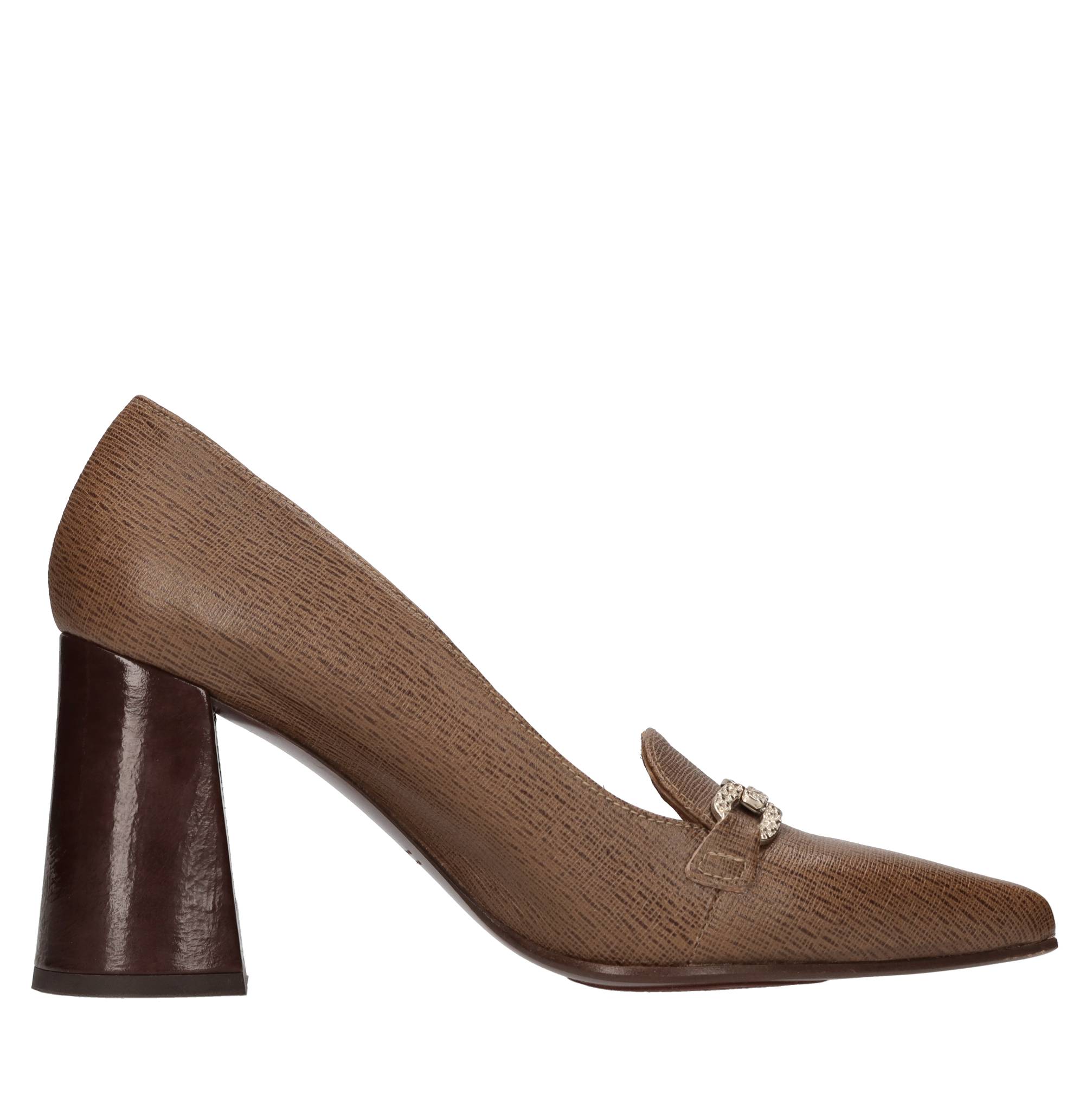 CHIE MIHARA With Heel