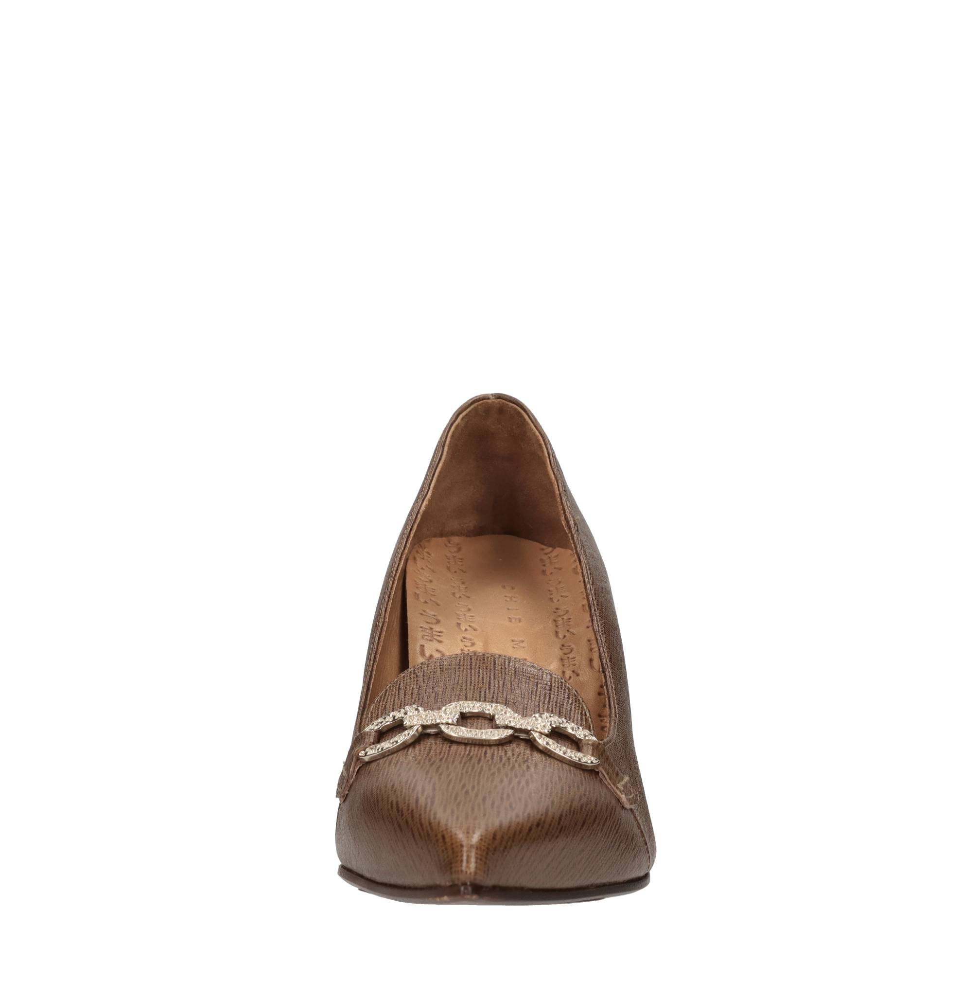 CHIE MIHARA With Heel