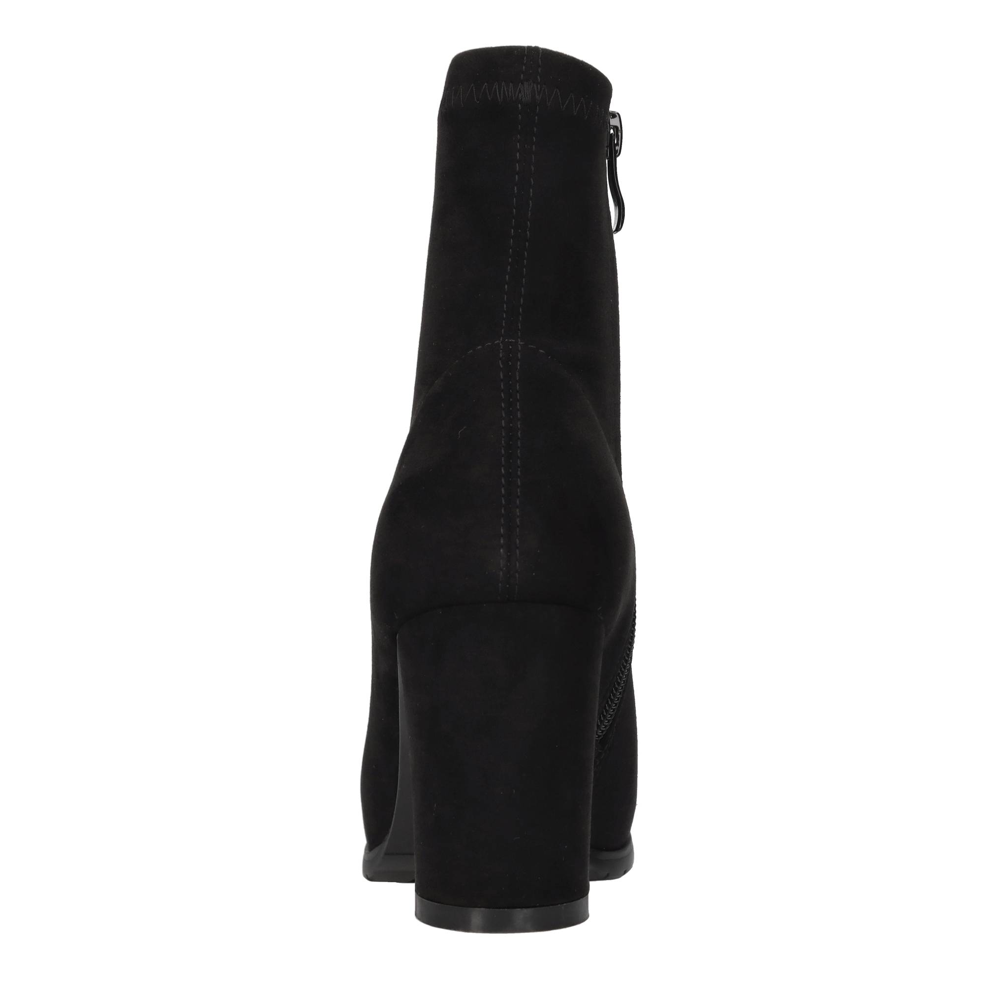 Uma Parker Boots