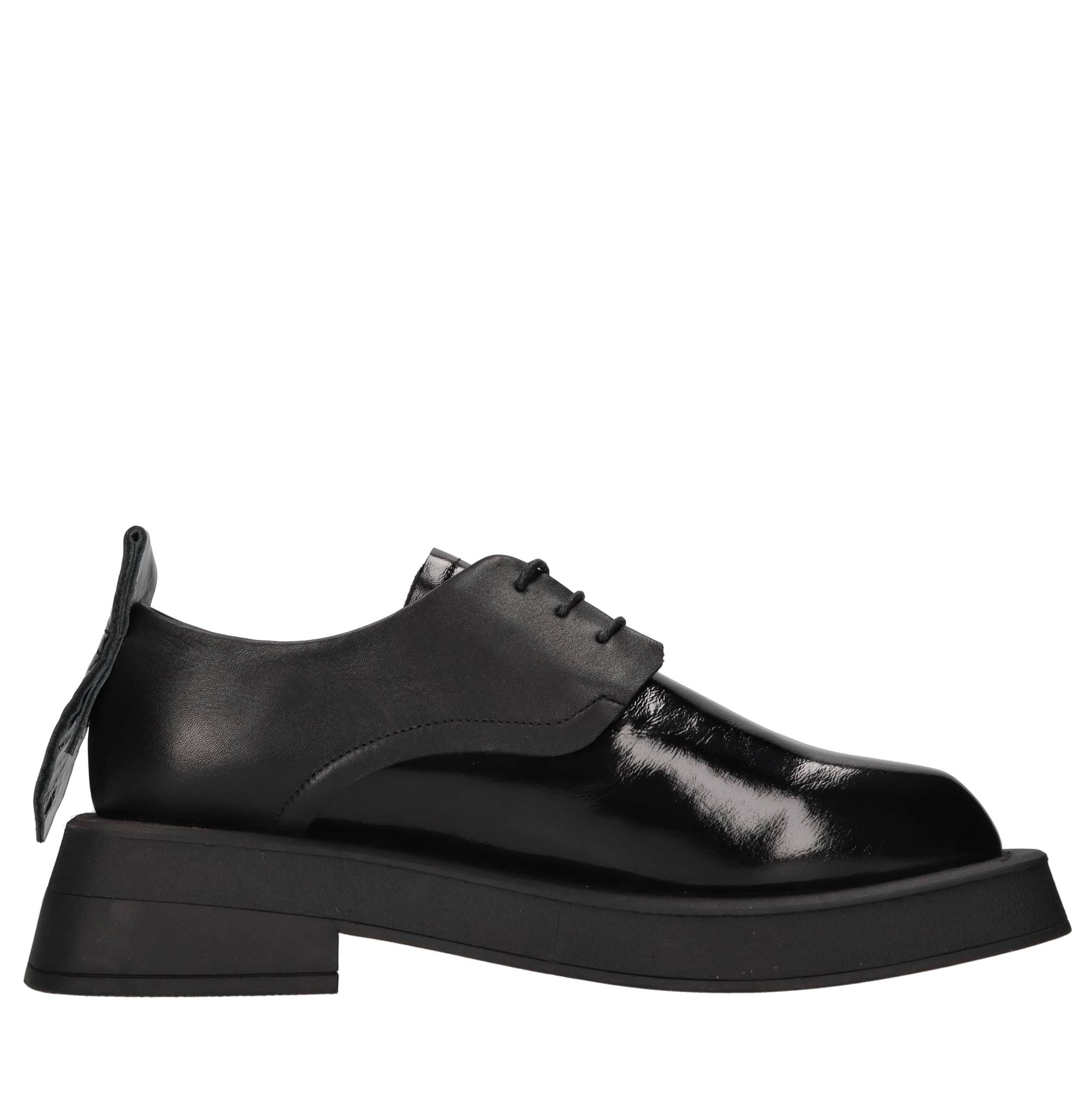 PIXY Flat shoes