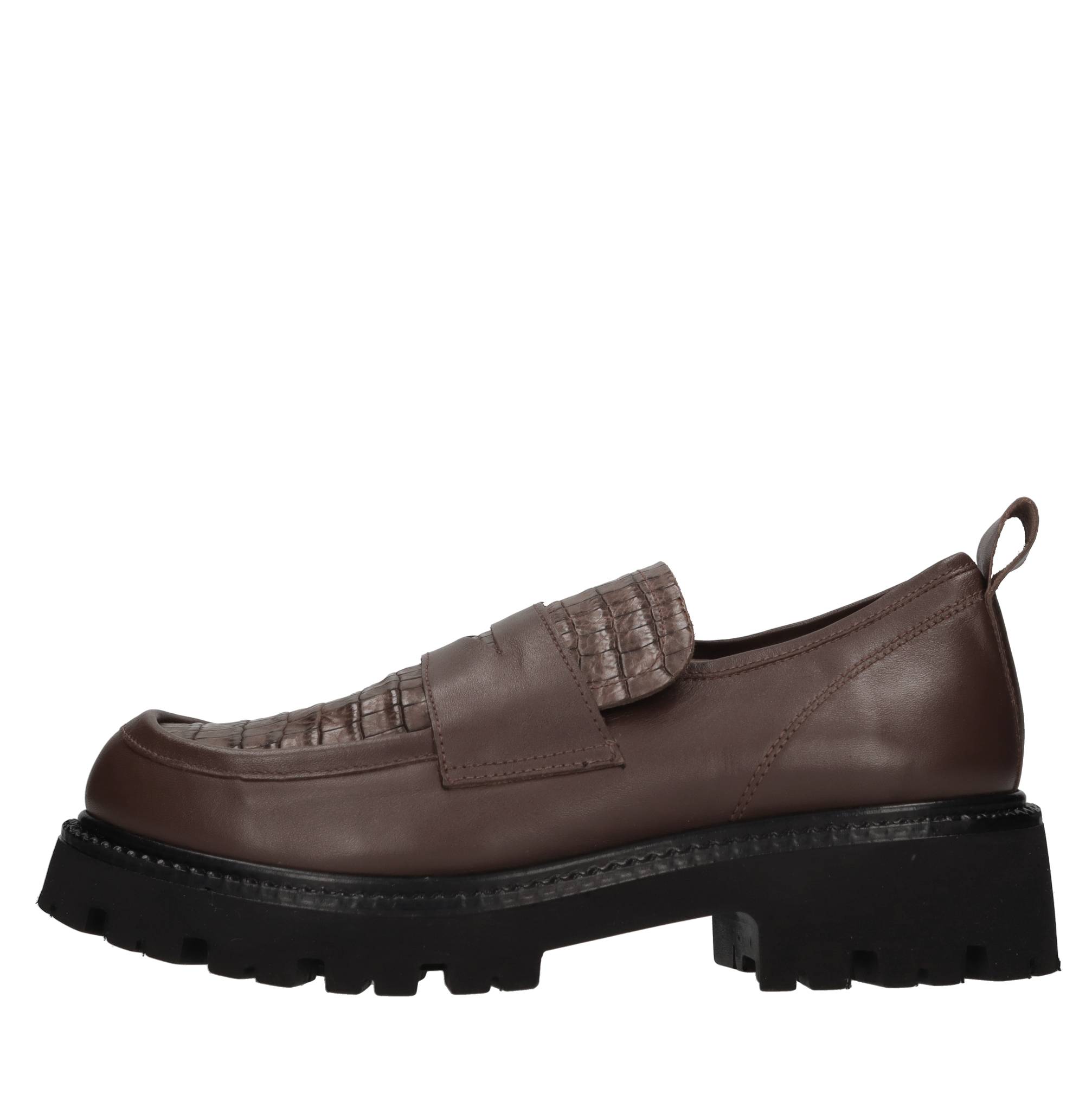 Pixy Zapatos bajos Brown