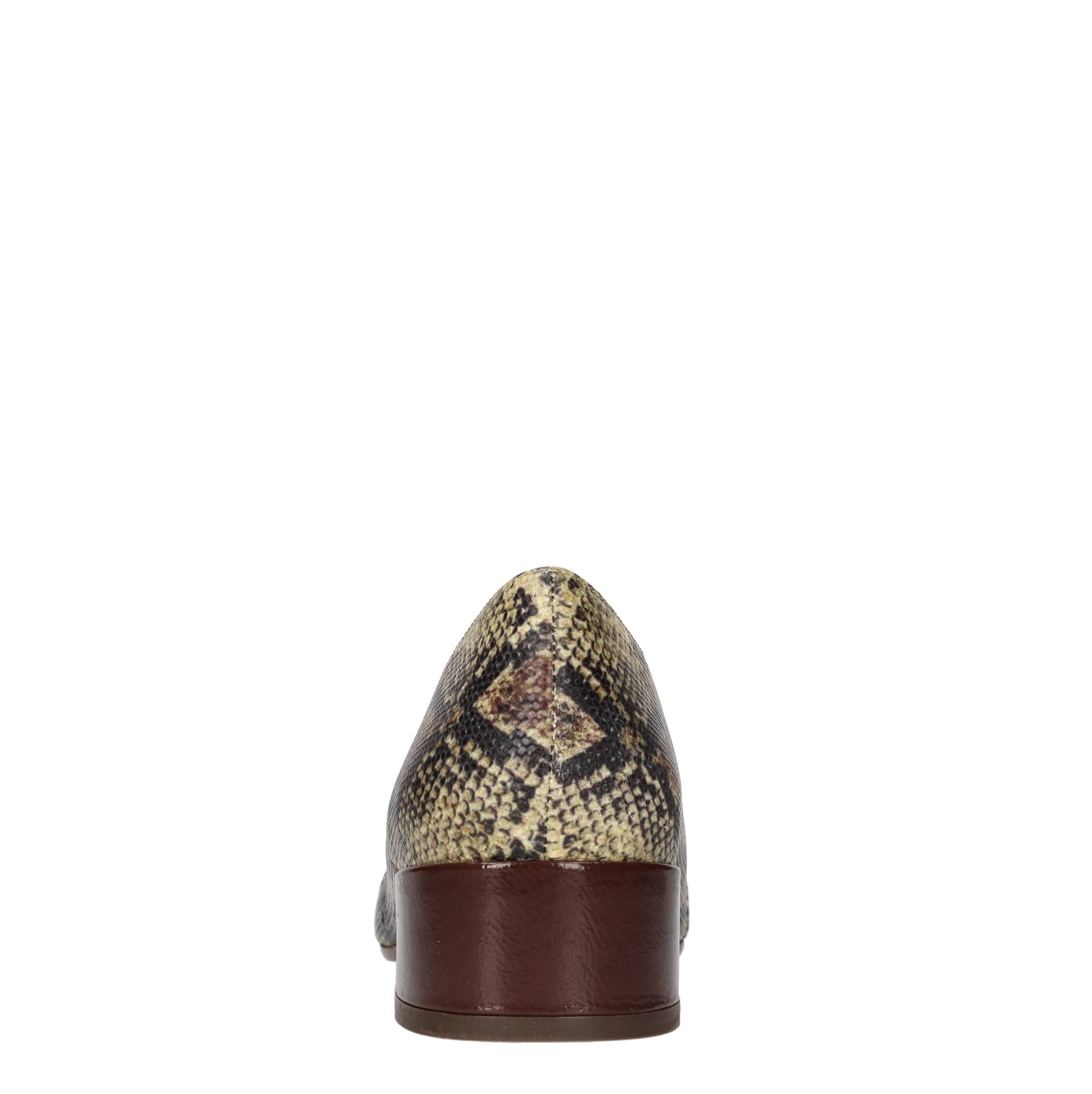 Chie Mihara Chaussures basses Animaux