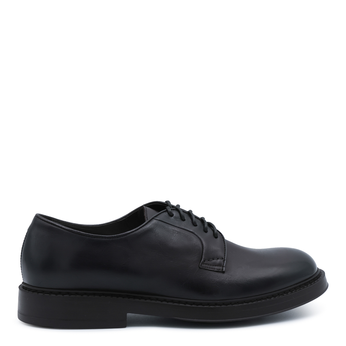 Doucal's Flat Shoes